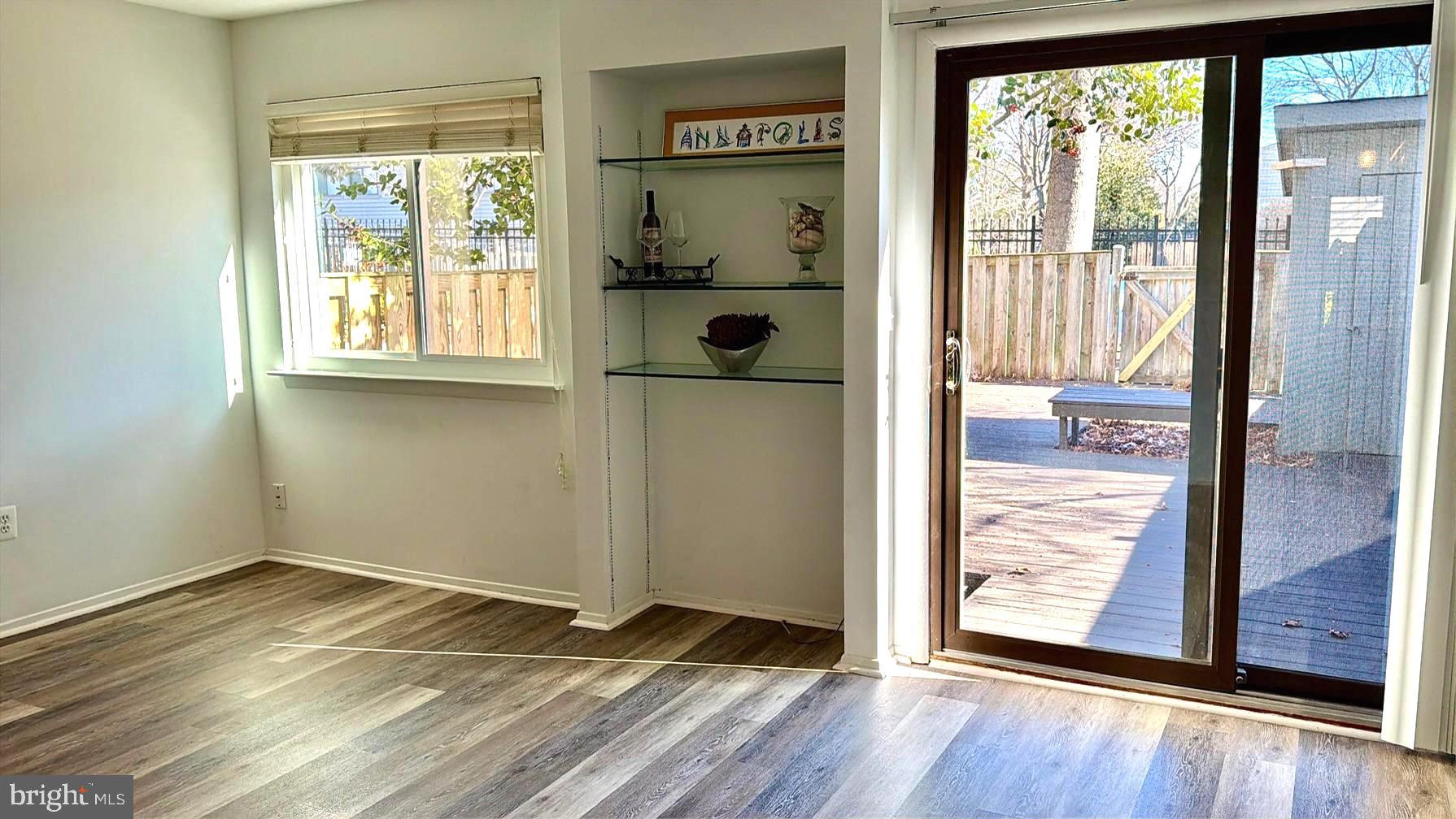 CEDAR RIDGE - Residential