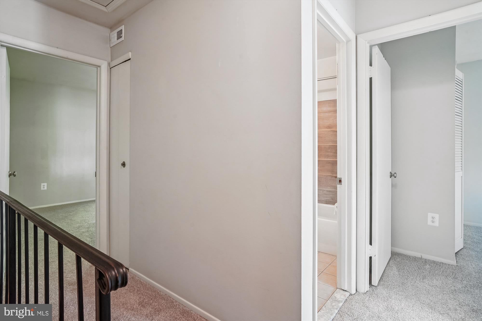 CEDAR RIDGE - Residential