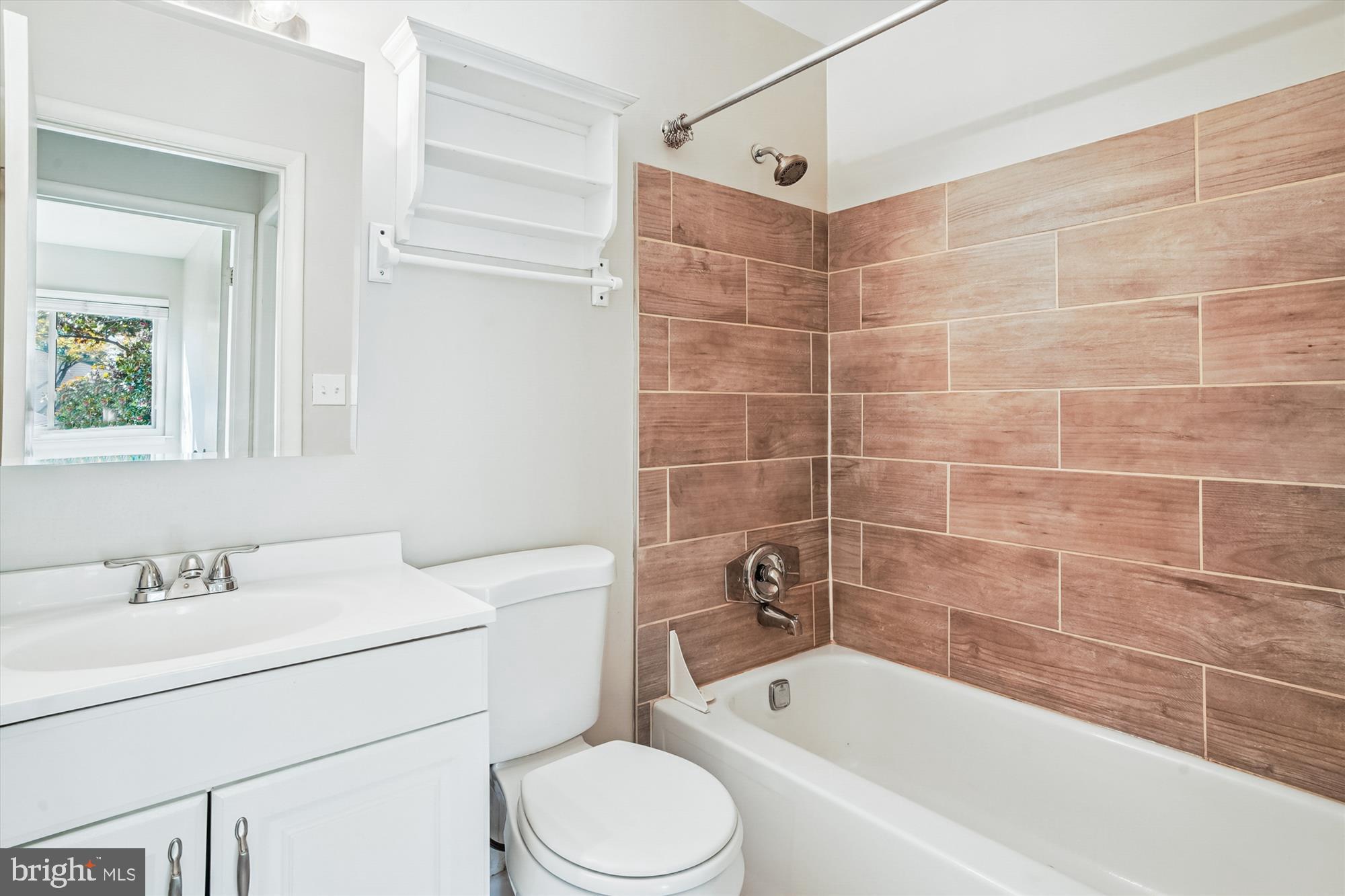 CEDAR RIDGE - Residential