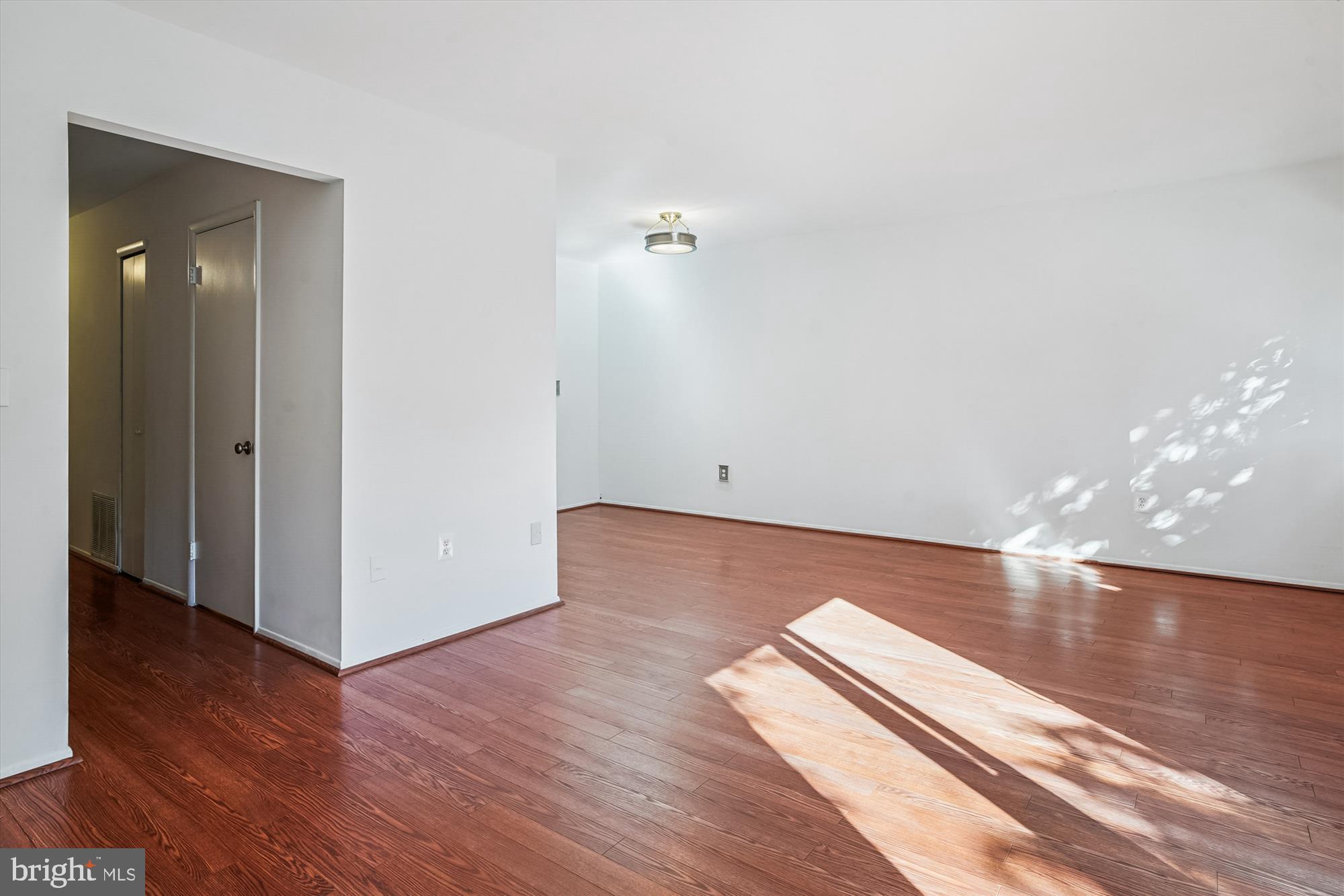 CEDAR RIDGE - Residential