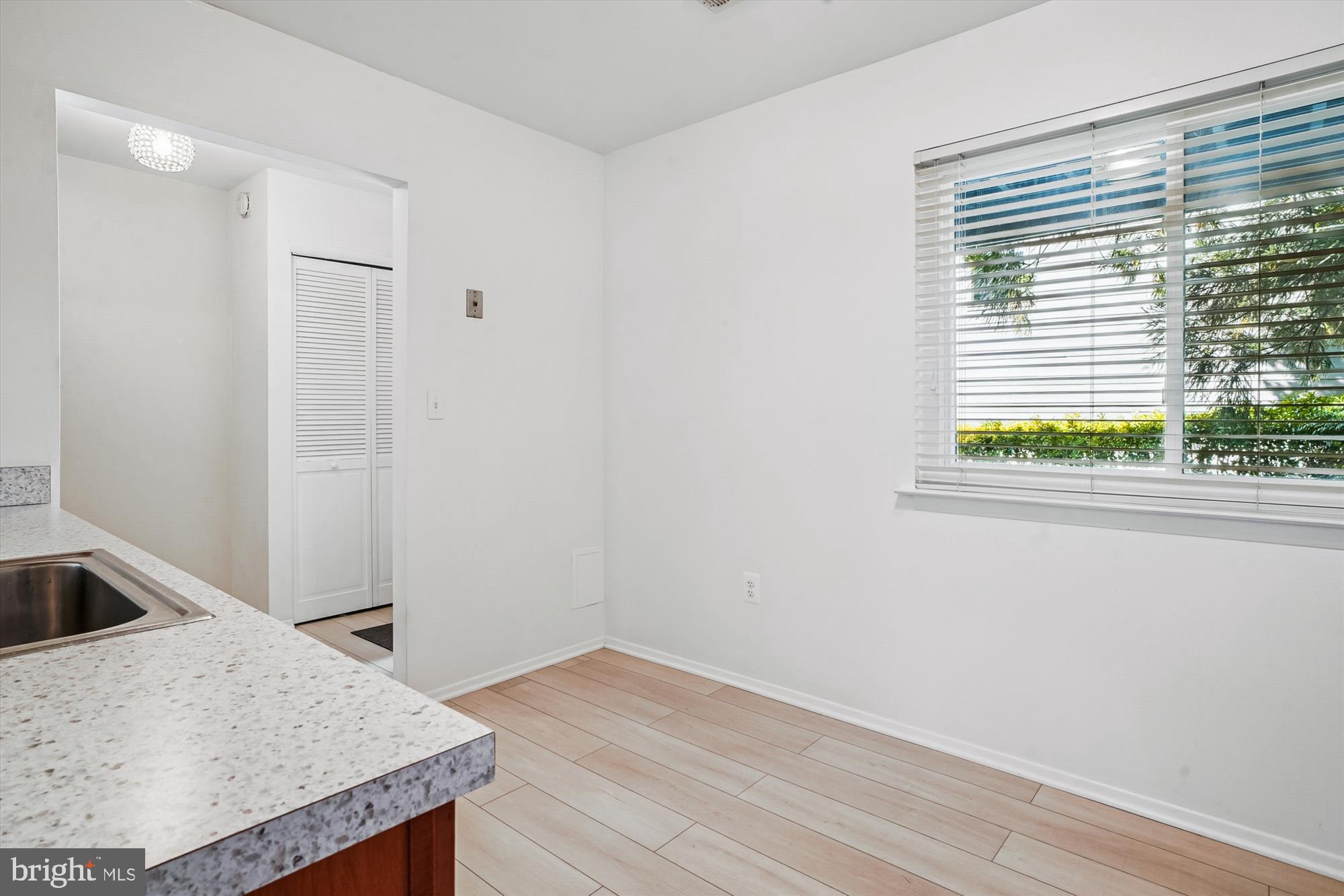 CEDAR RIDGE - Residential