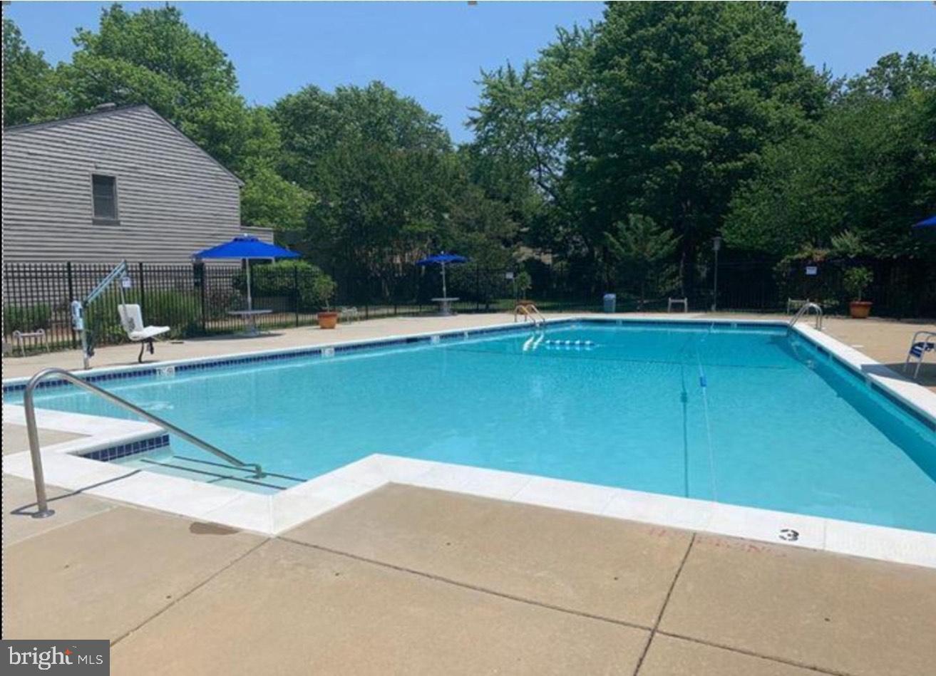 CEDAR RIDGE - Residential