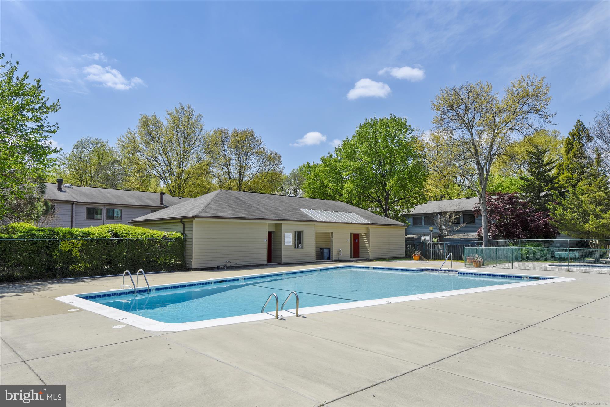 CEDAR RIDGE - Residential