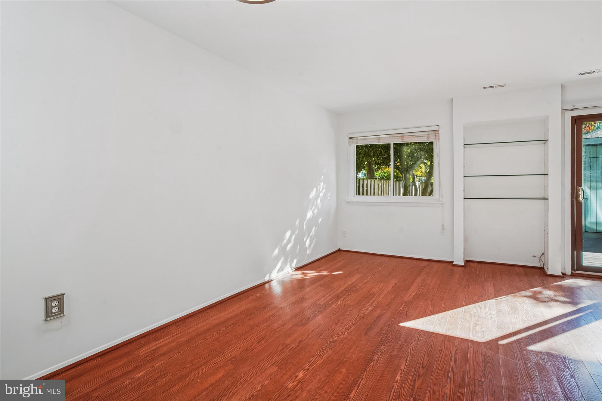 CEDAR RIDGE - Residential