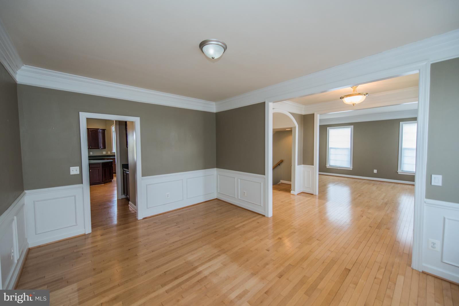 DEERFIELD VILLAGE - Residential Lease