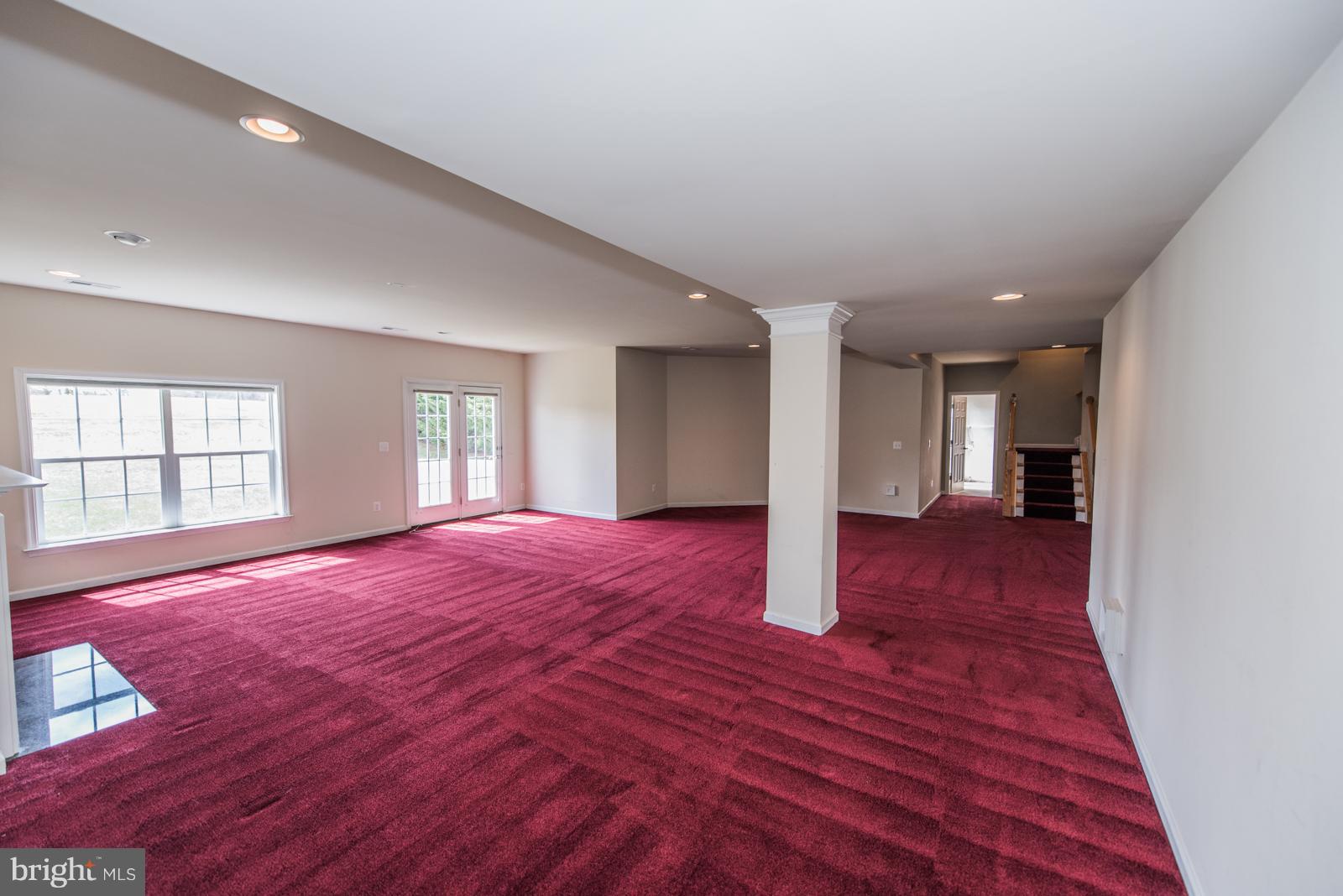 DEERFIELD VILLAGE - Residential Lease