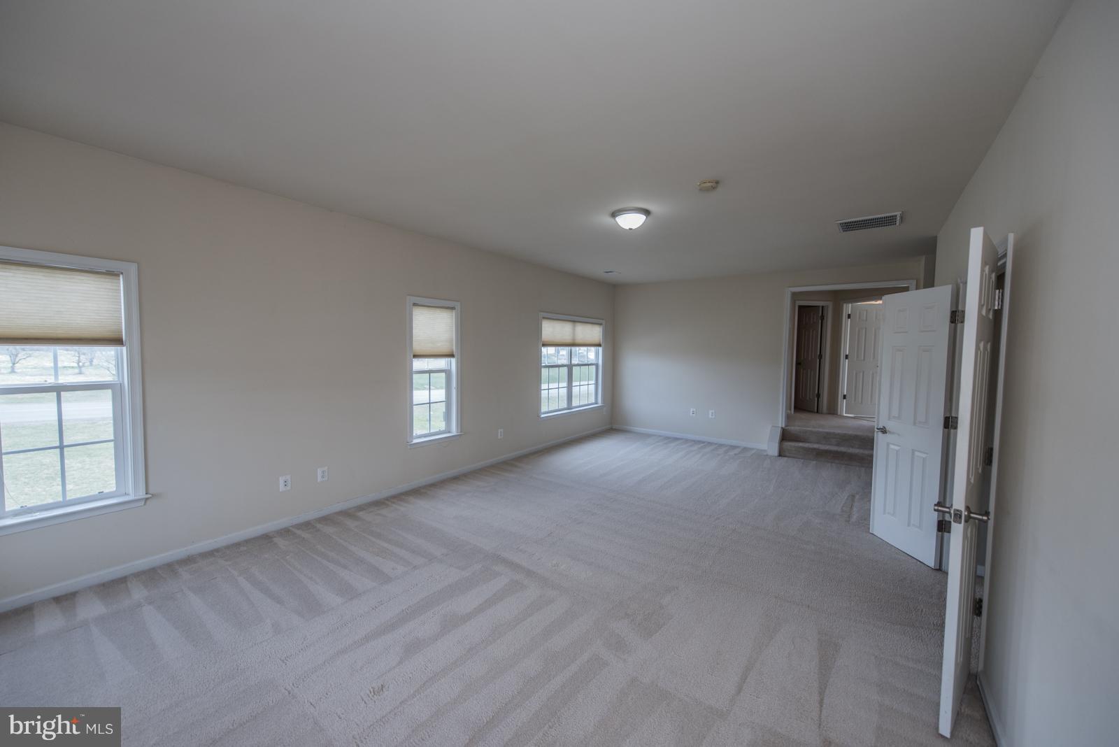 DEERFIELD VILLAGE - Residential Lease