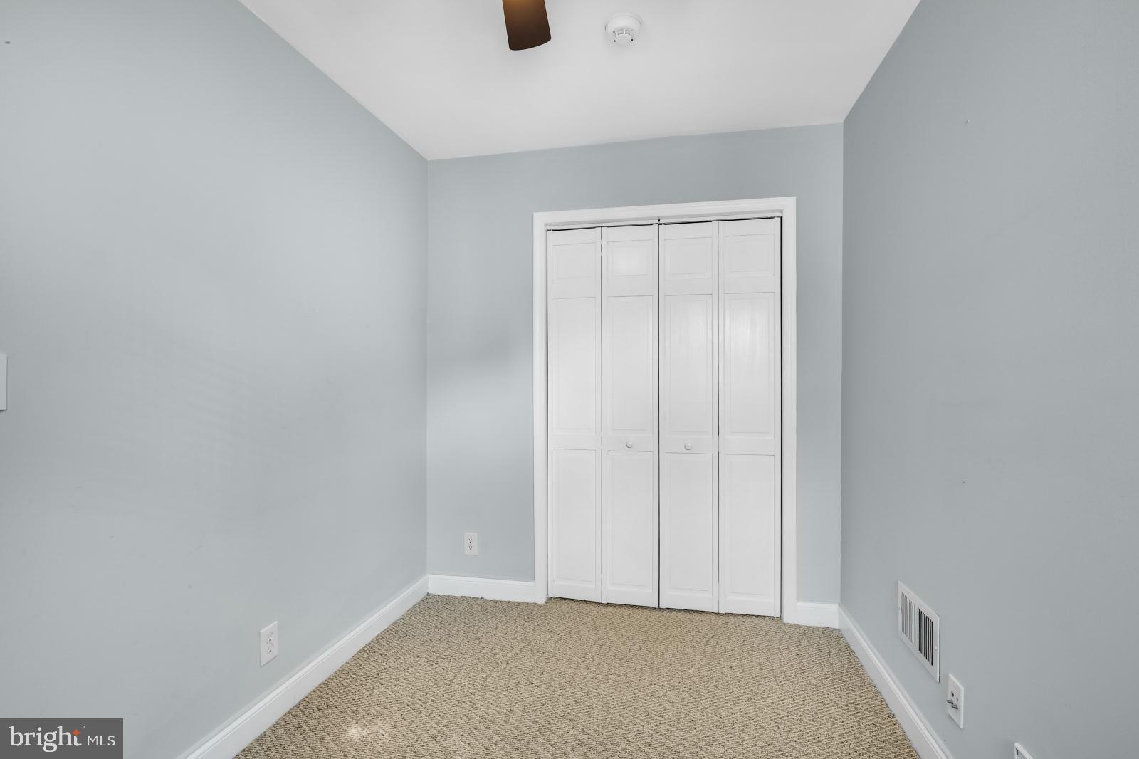 GRADUATE HOSPITAL - Residential Lease