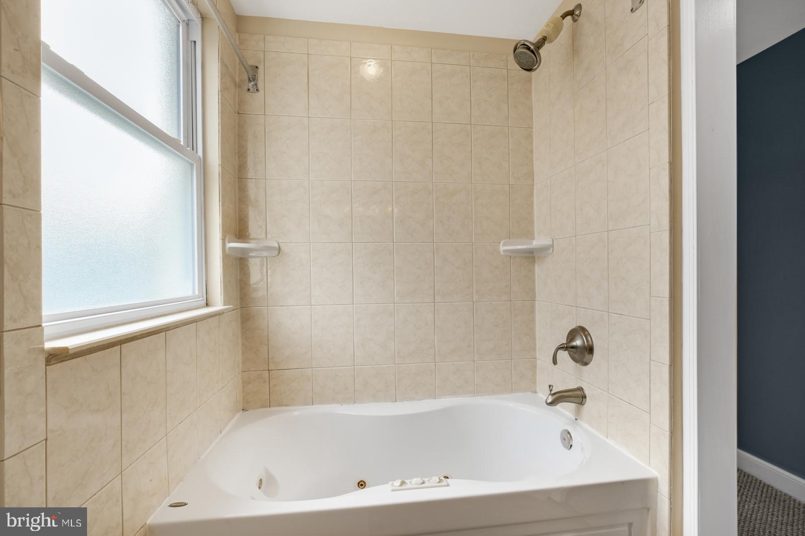 GRADUATE HOSPITAL - Residential Lease