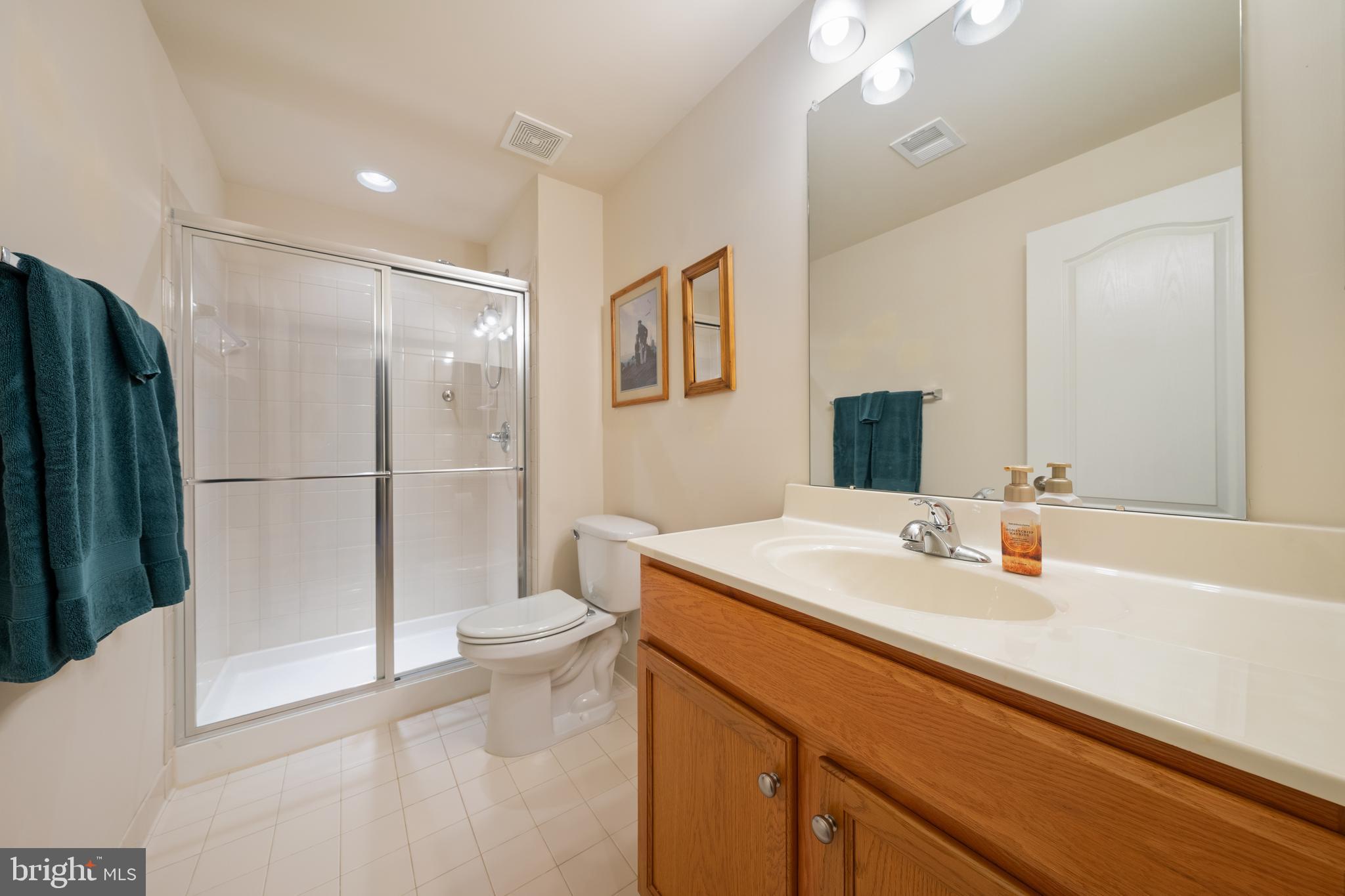 THE HARBOURS AT SOLOMONS ISLAND - Residential