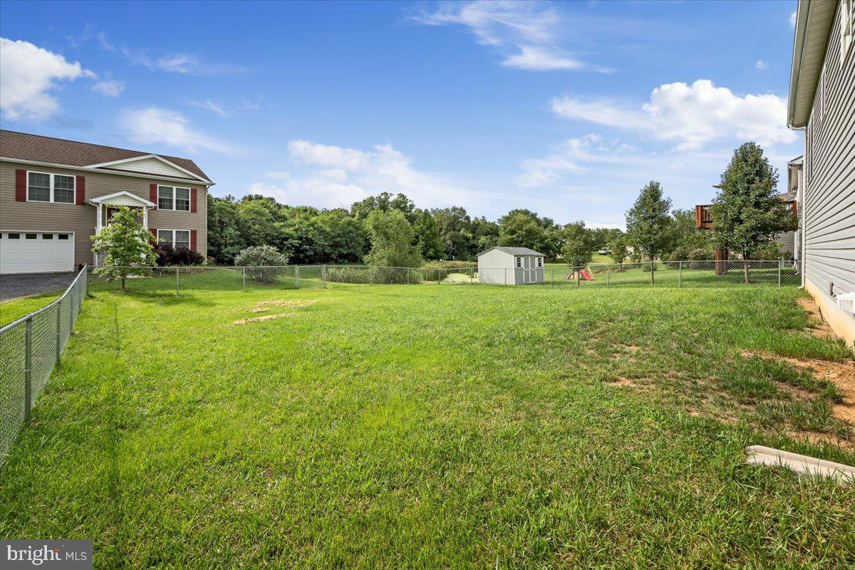 CHESSIE COURT - Residential