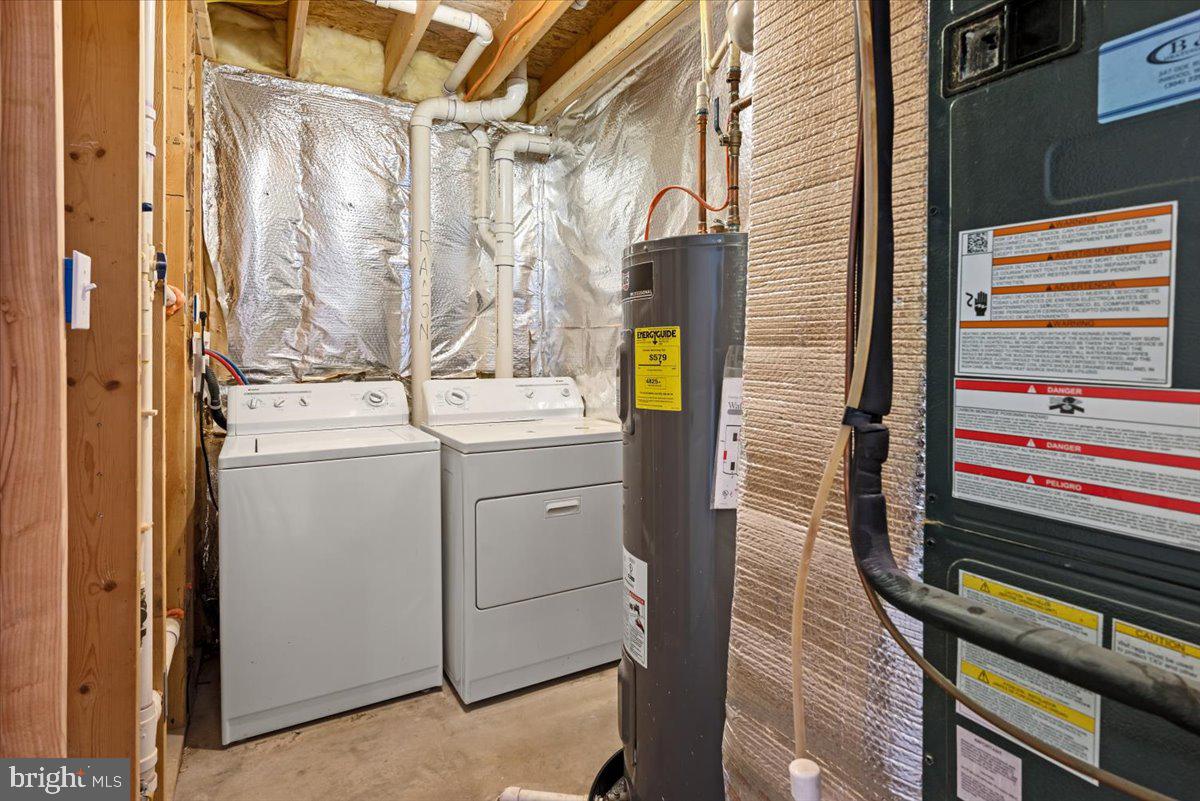 CHESSIE COURT - Residential