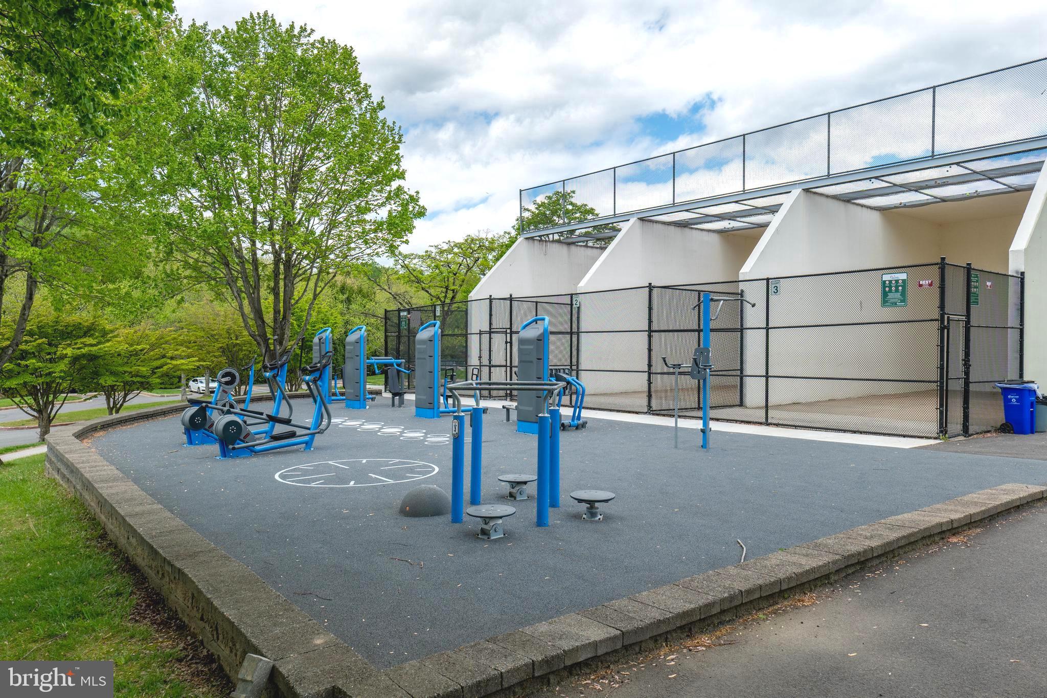 CENTENNIAL OVERLOOK - Residential