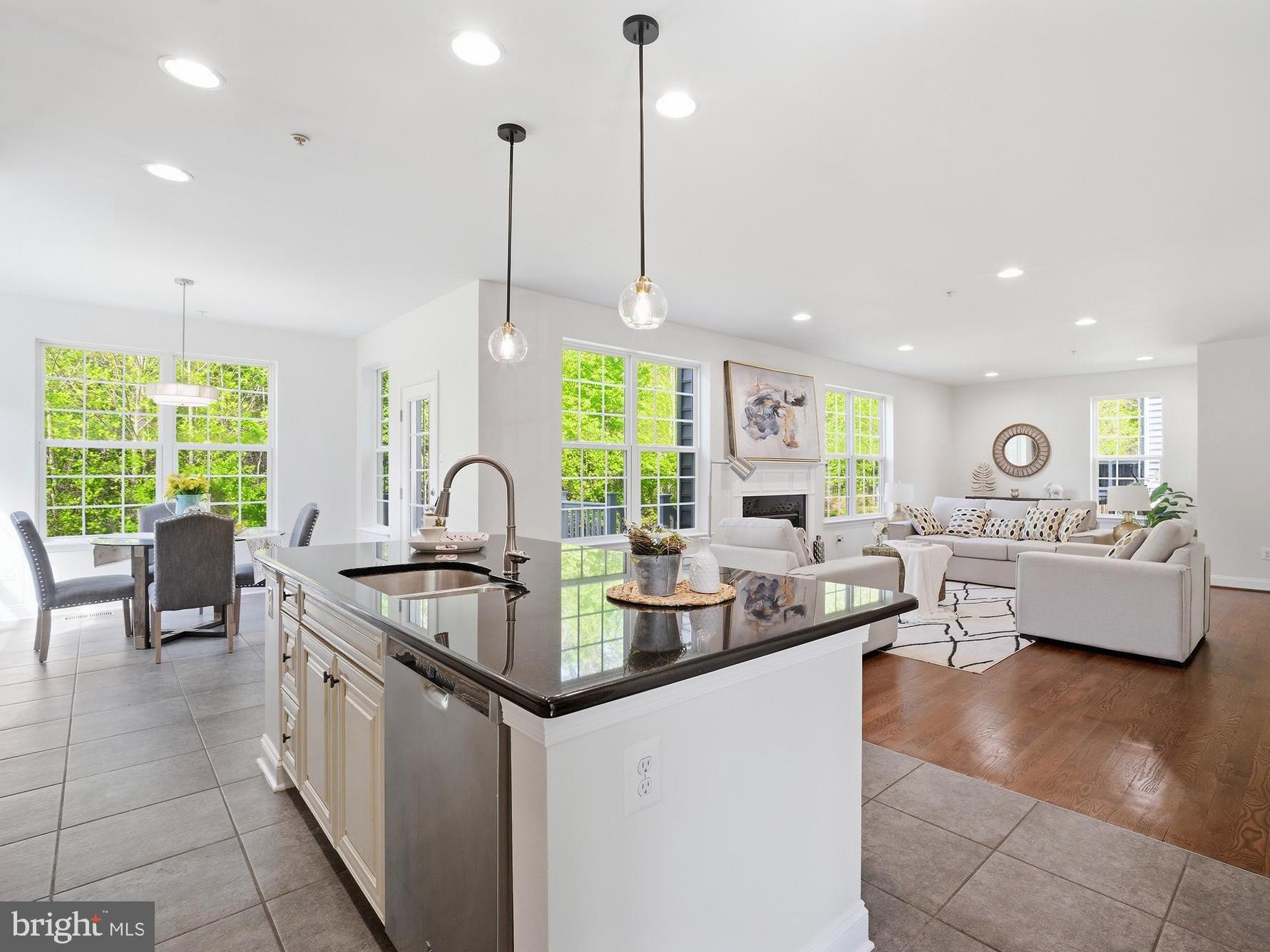 CENTENNIAL OVERLOOK - Residential