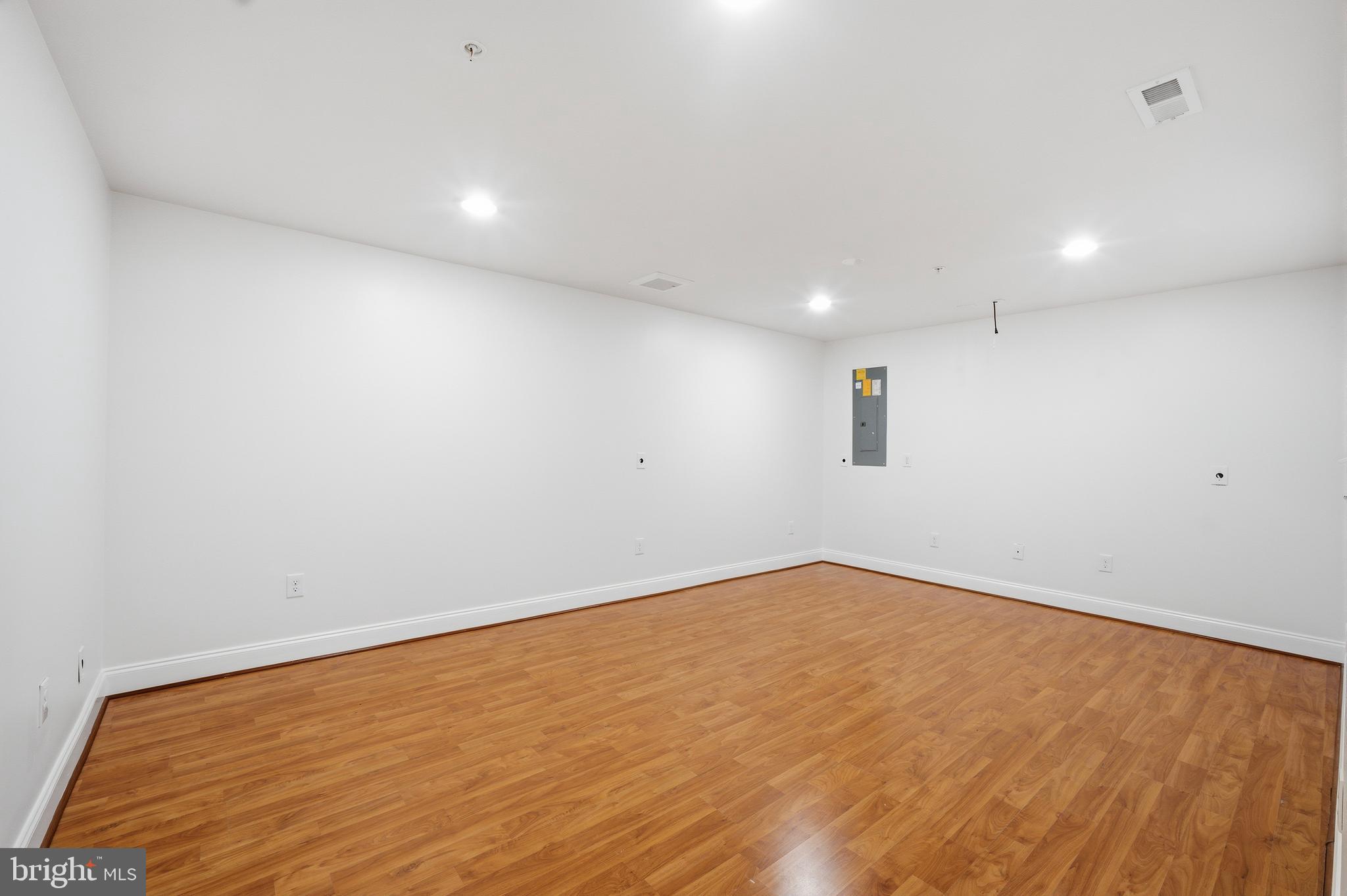 CENTENNIAL OVERLOOK - Residential