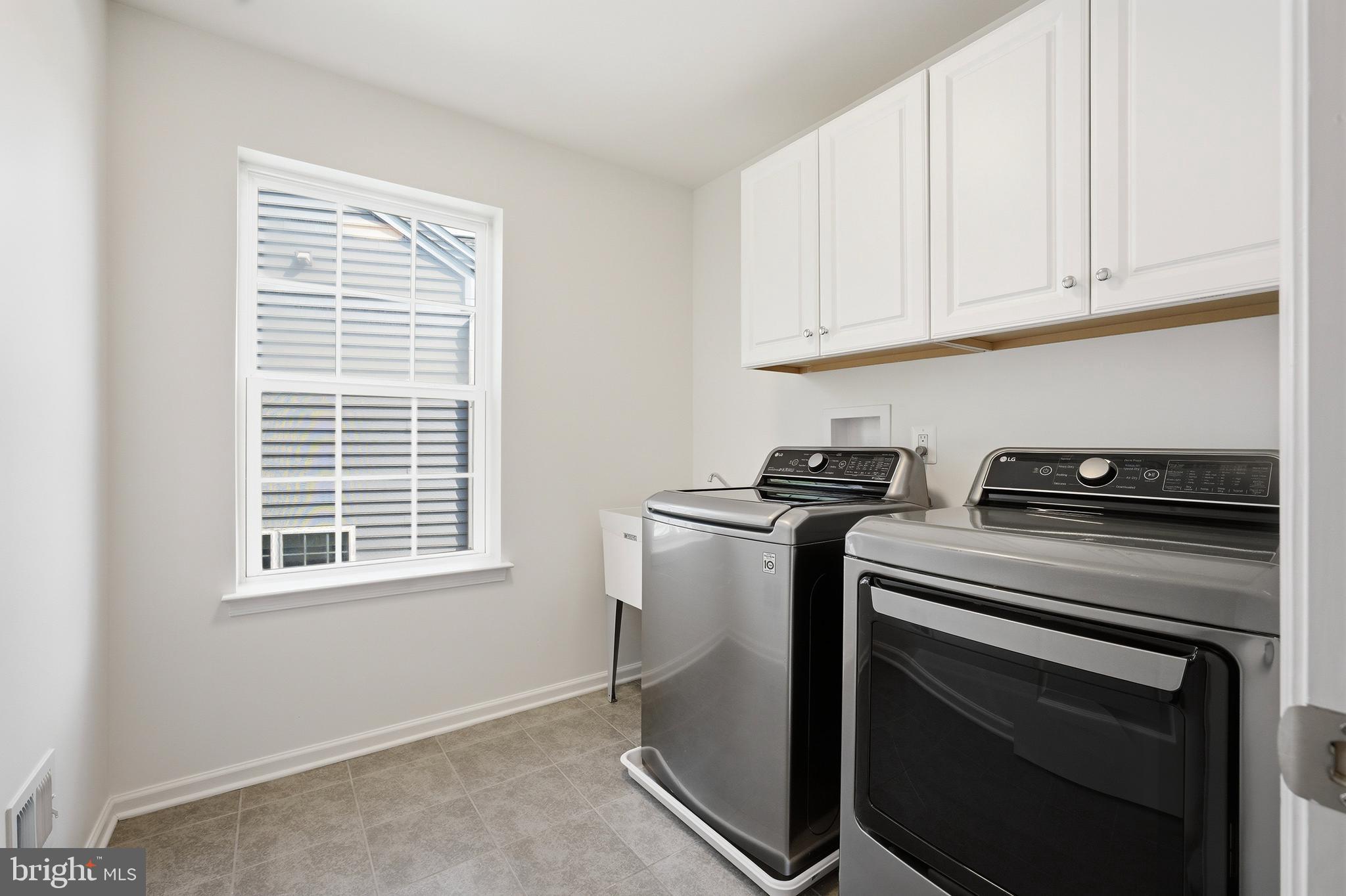 CENTENNIAL OVERLOOK - Residential