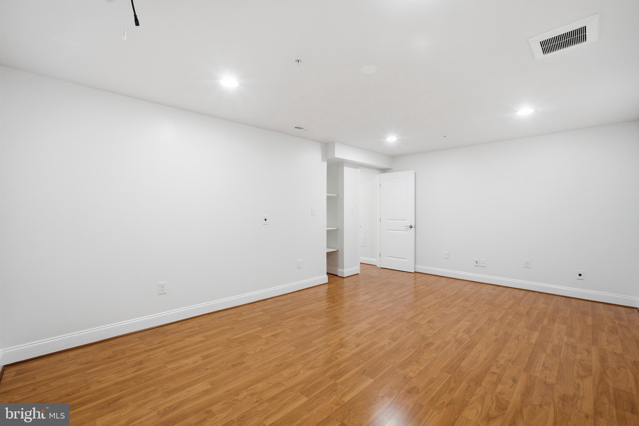 CENTENNIAL OVERLOOK - Residential