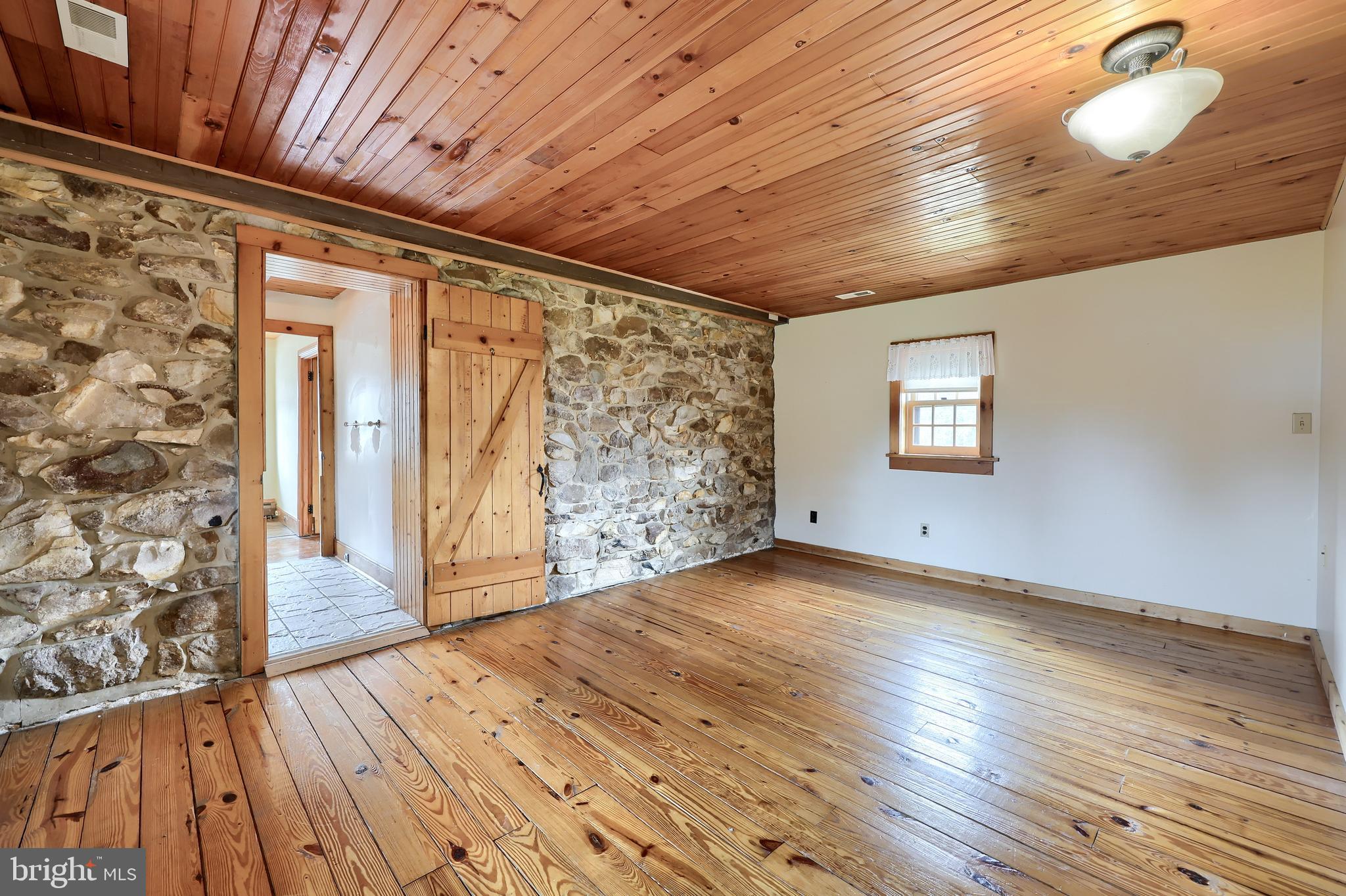 BREEZY MEADOWS - Residential