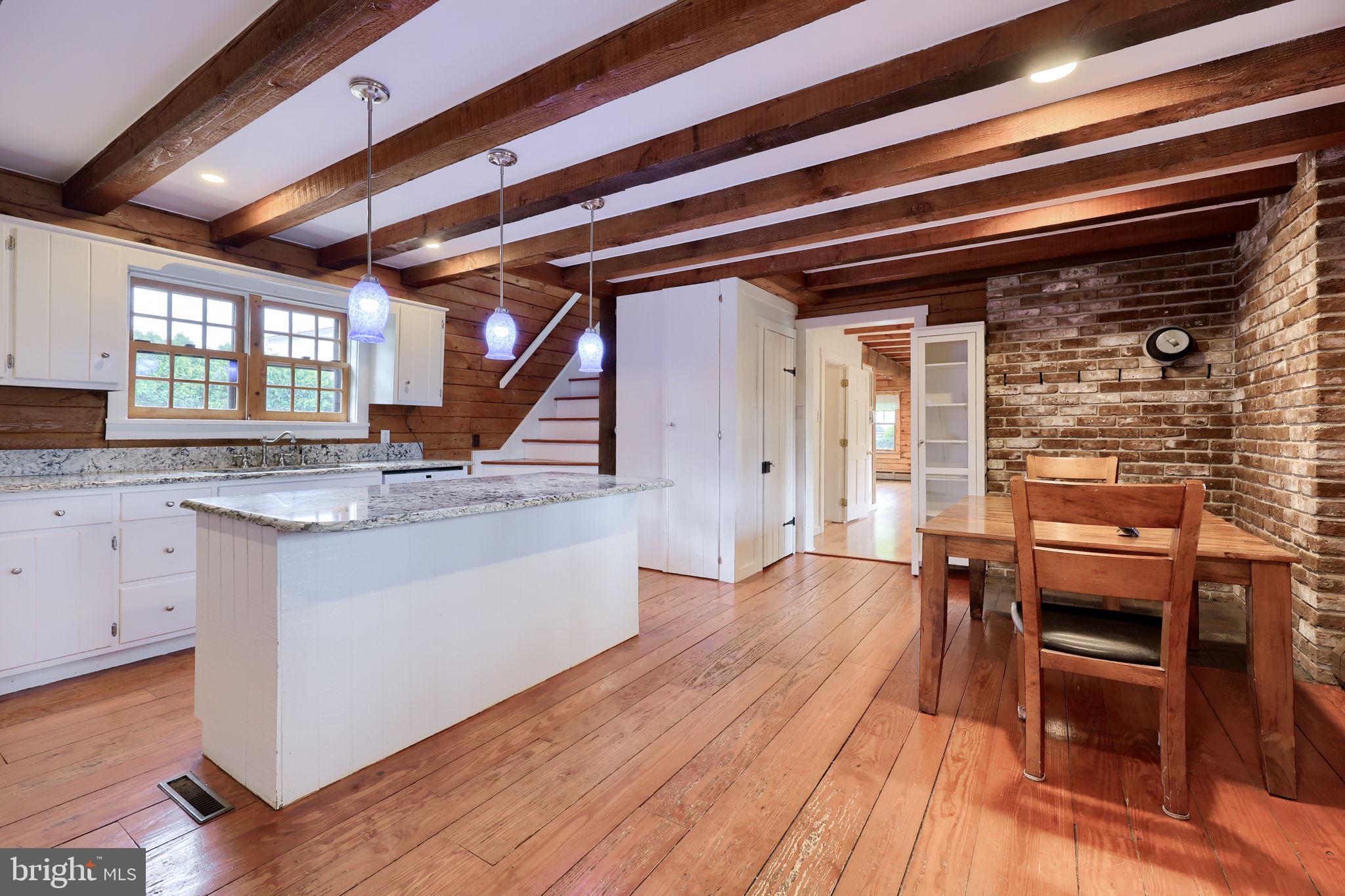 BREEZY MEADOWS - Residential