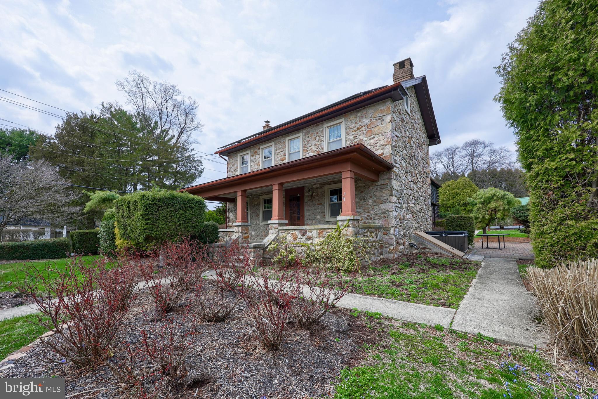 BREEZY MEADOWS - Residential