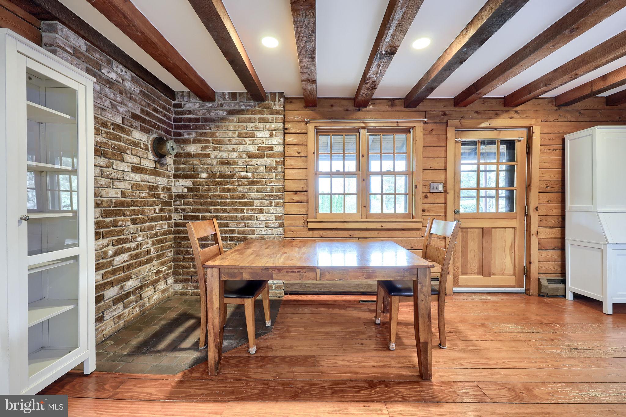 BREEZY MEADOWS - Residential