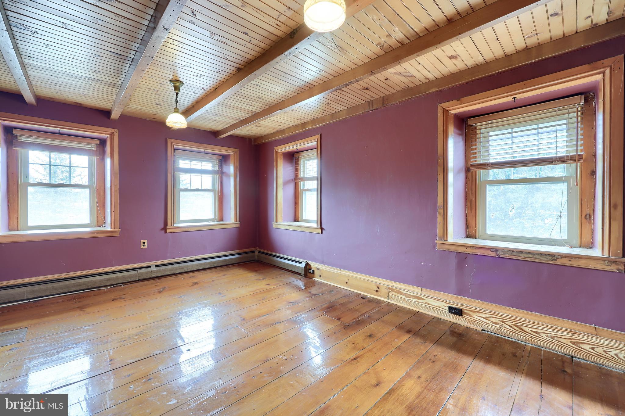 BREEZY MEADOWS - Residential