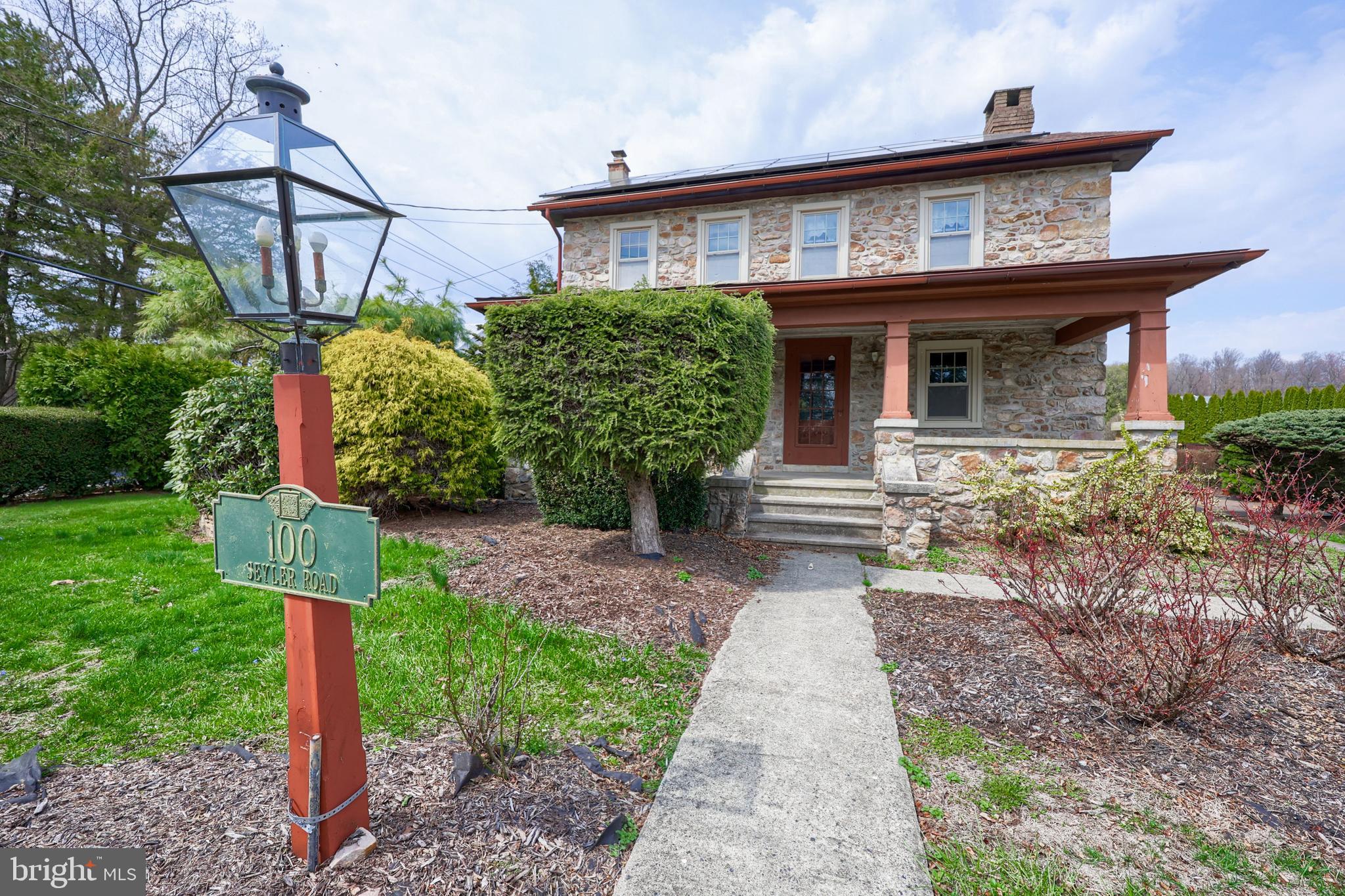 BREEZY MEADOWS - Residential