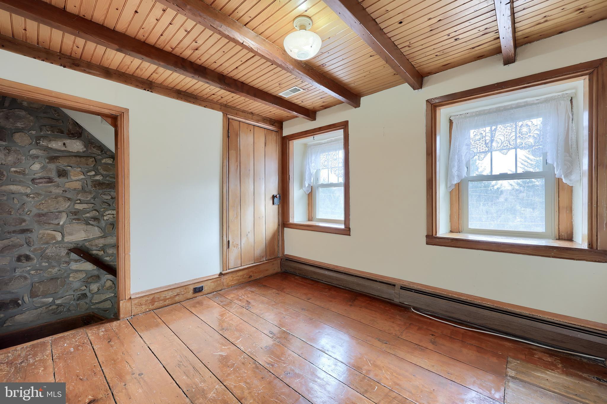 BREEZY MEADOWS - Residential