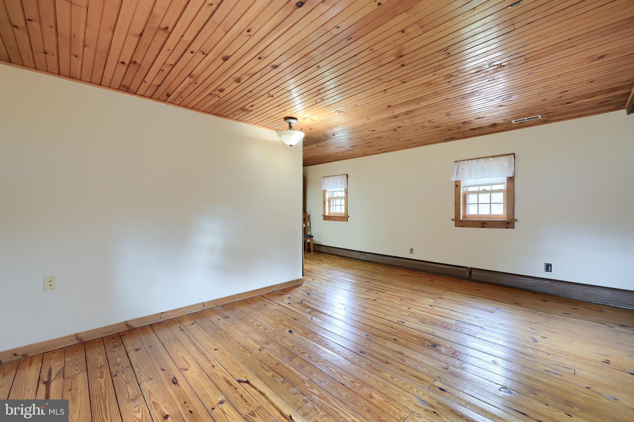 BREEZY MEADOWS - Residential