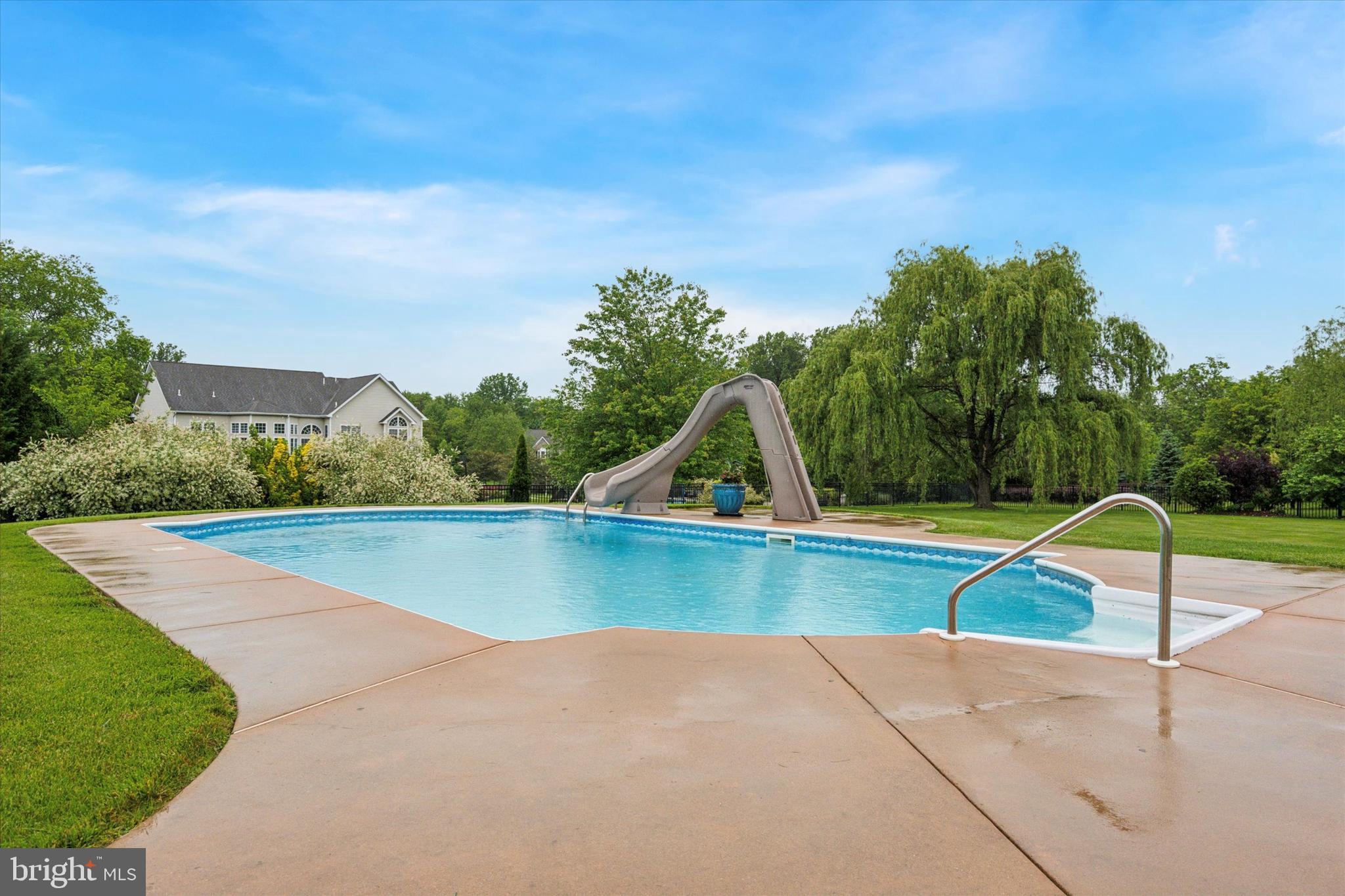 WOODS AT NORTHAMPTON - Residential