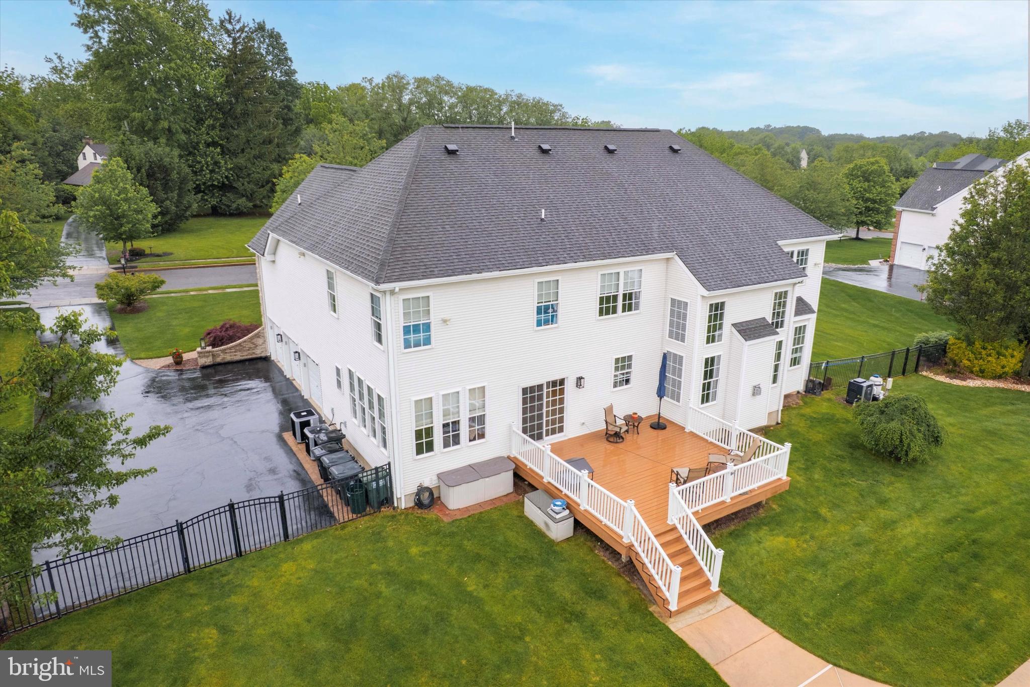 WOODS AT NORTHAMPTON - Residential