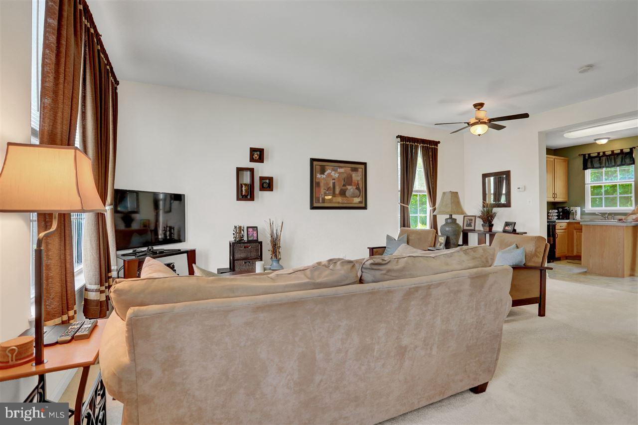 PEACEFIELDS - Residential