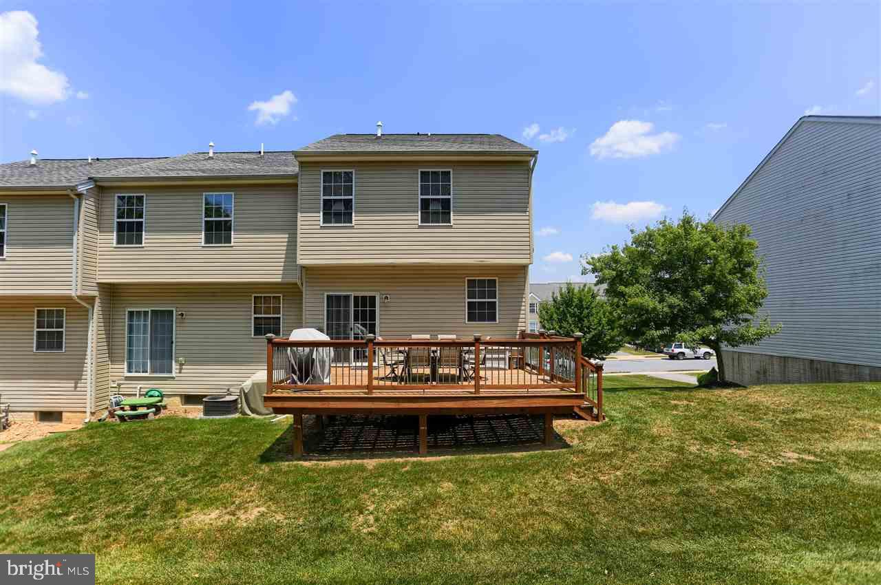 PEACEFIELDS - Residential