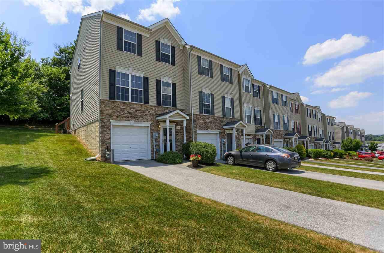 PEACEFIELDS - Residential