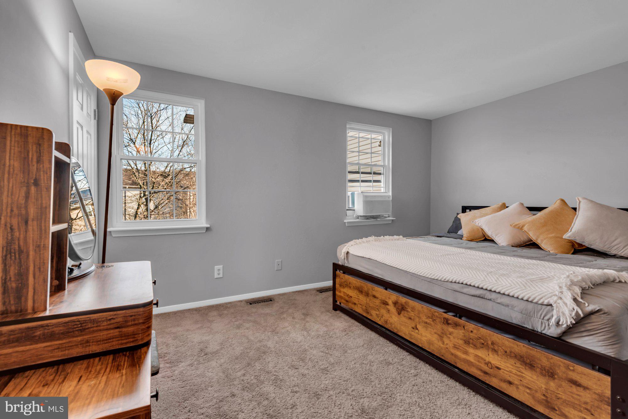 ELIZABETHS LANDING - Residential