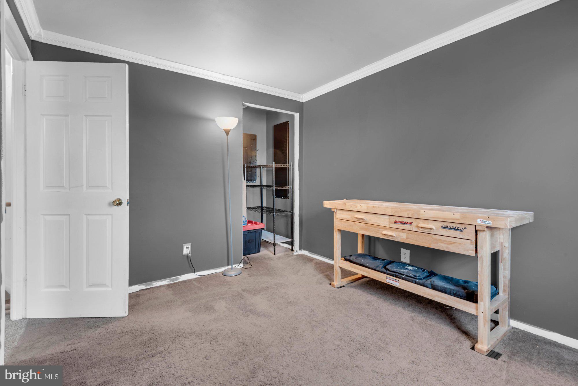 ELIZABETHS LANDING - Residential