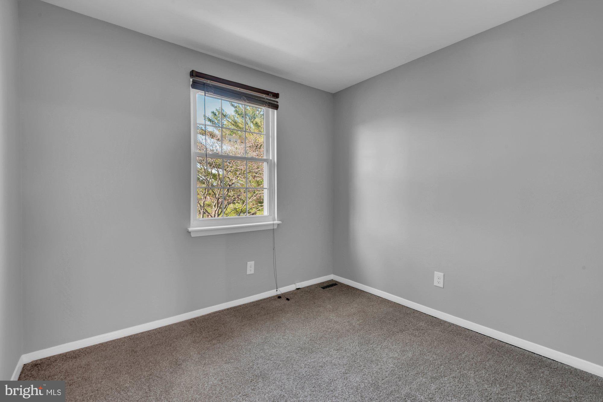 ELIZABETHS LANDING - Residential