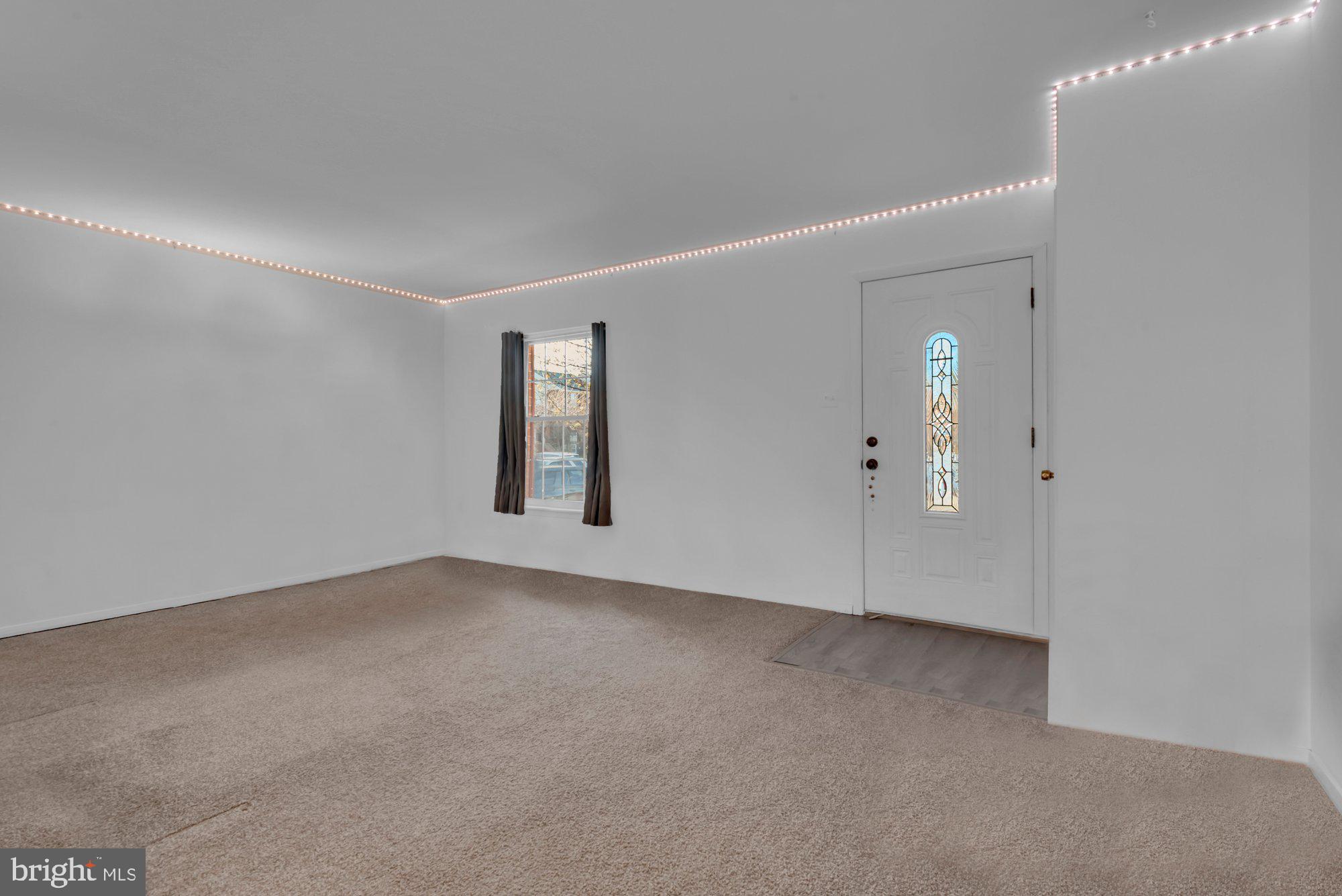 ELIZABETHS LANDING - Residential