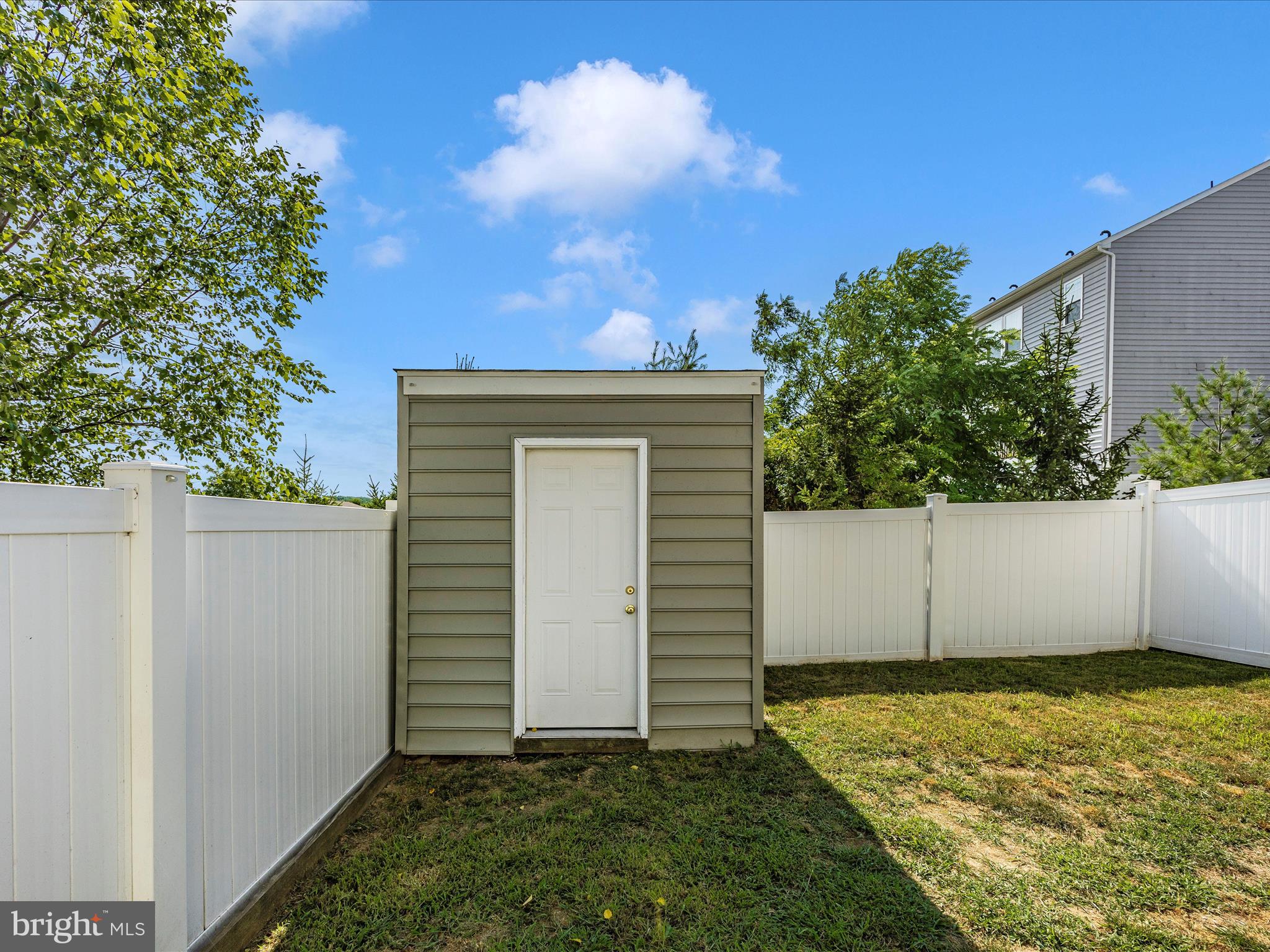 HOLLY RIDGE - Residential