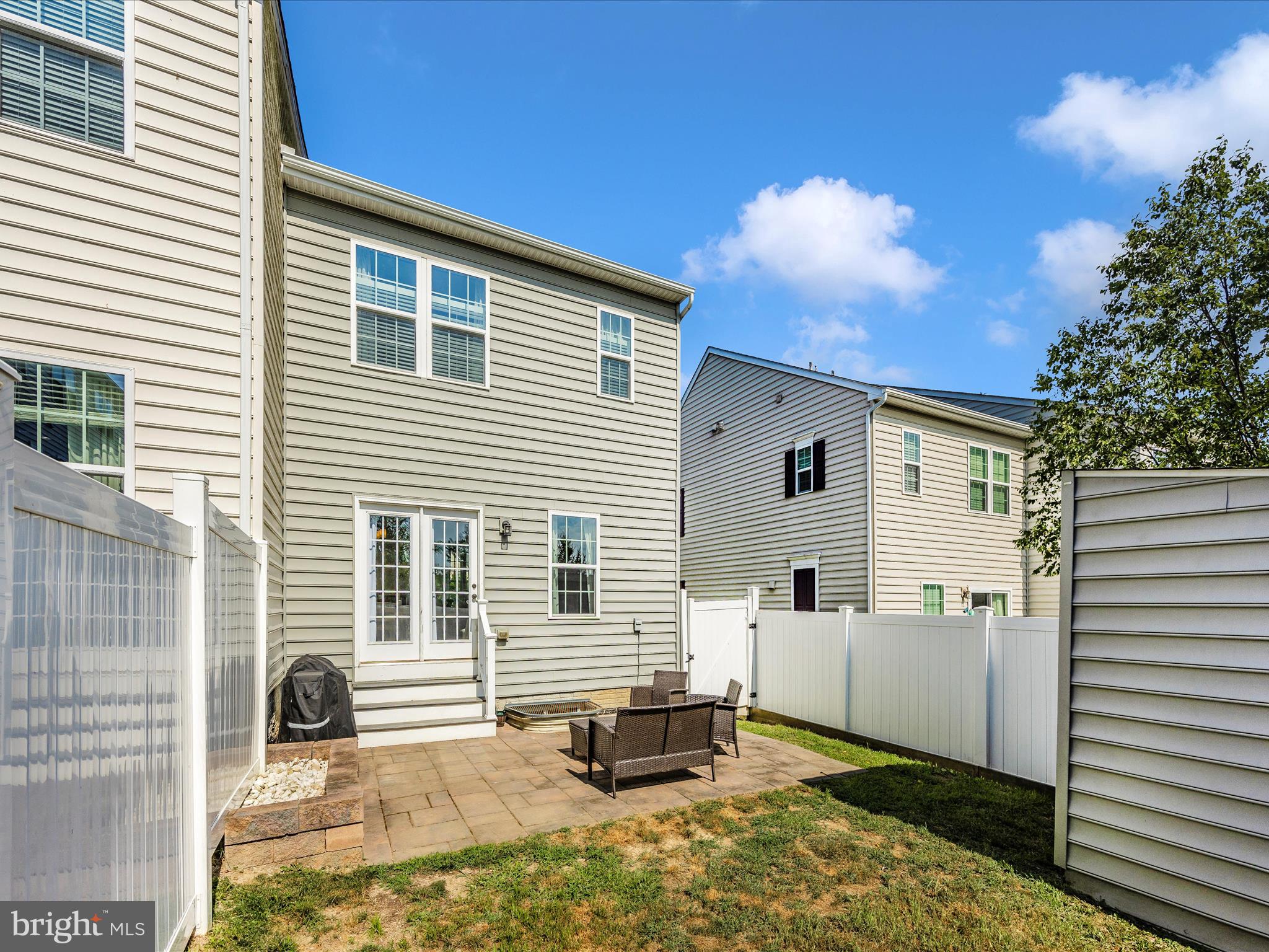 HOLLY RIDGE - Residential