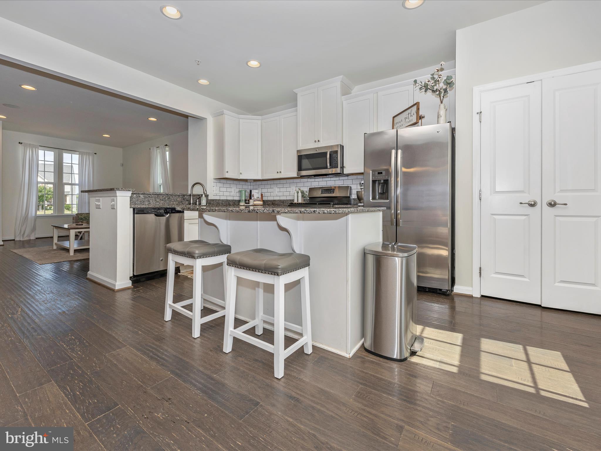 HOLLY RIDGE - Residential