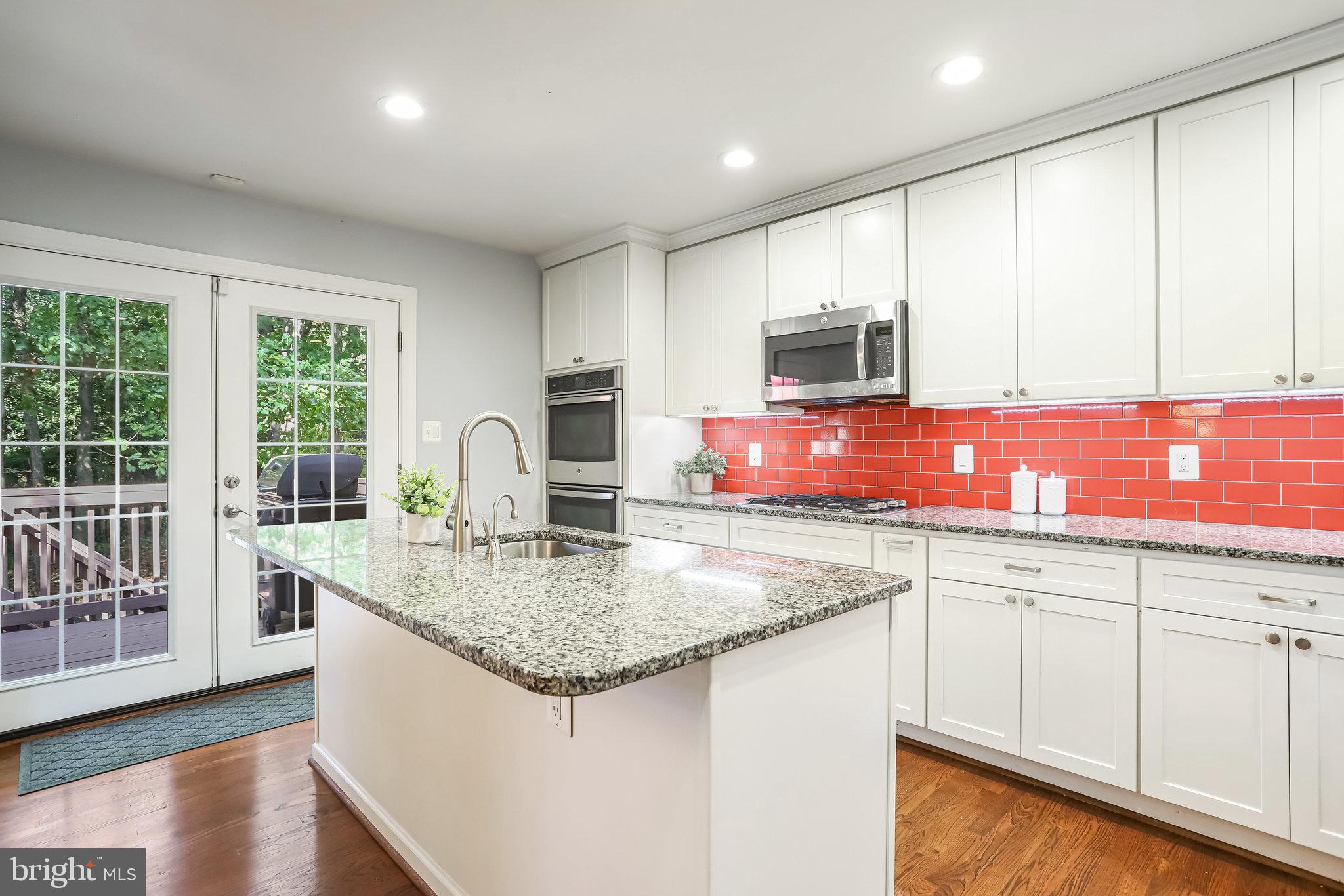 HAMLET - Residential