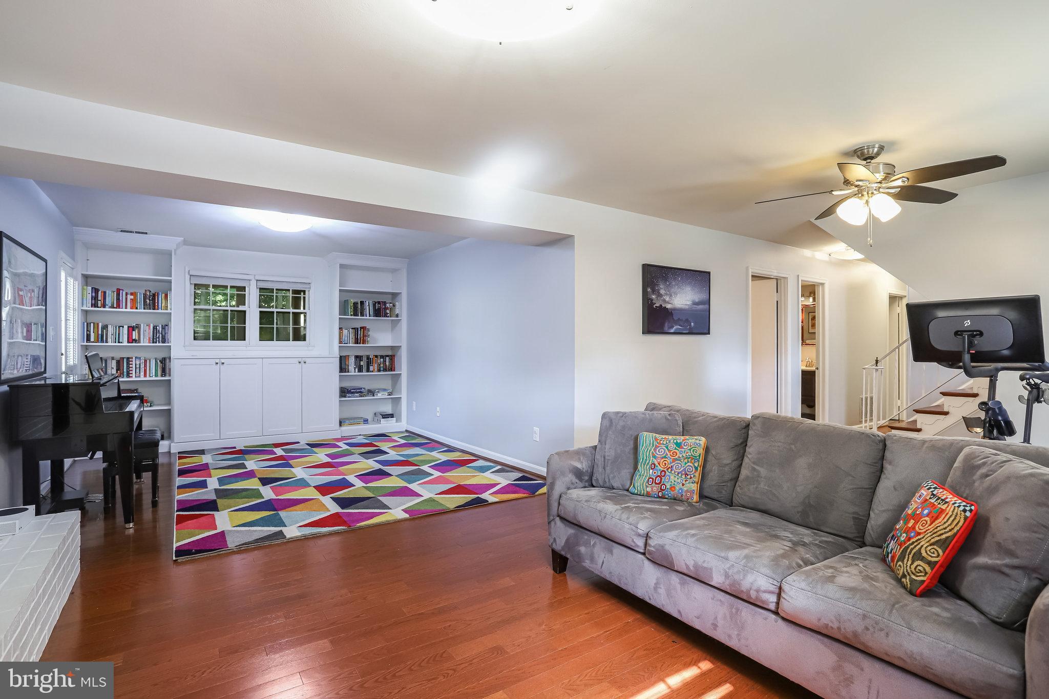 HAMLET - Residential