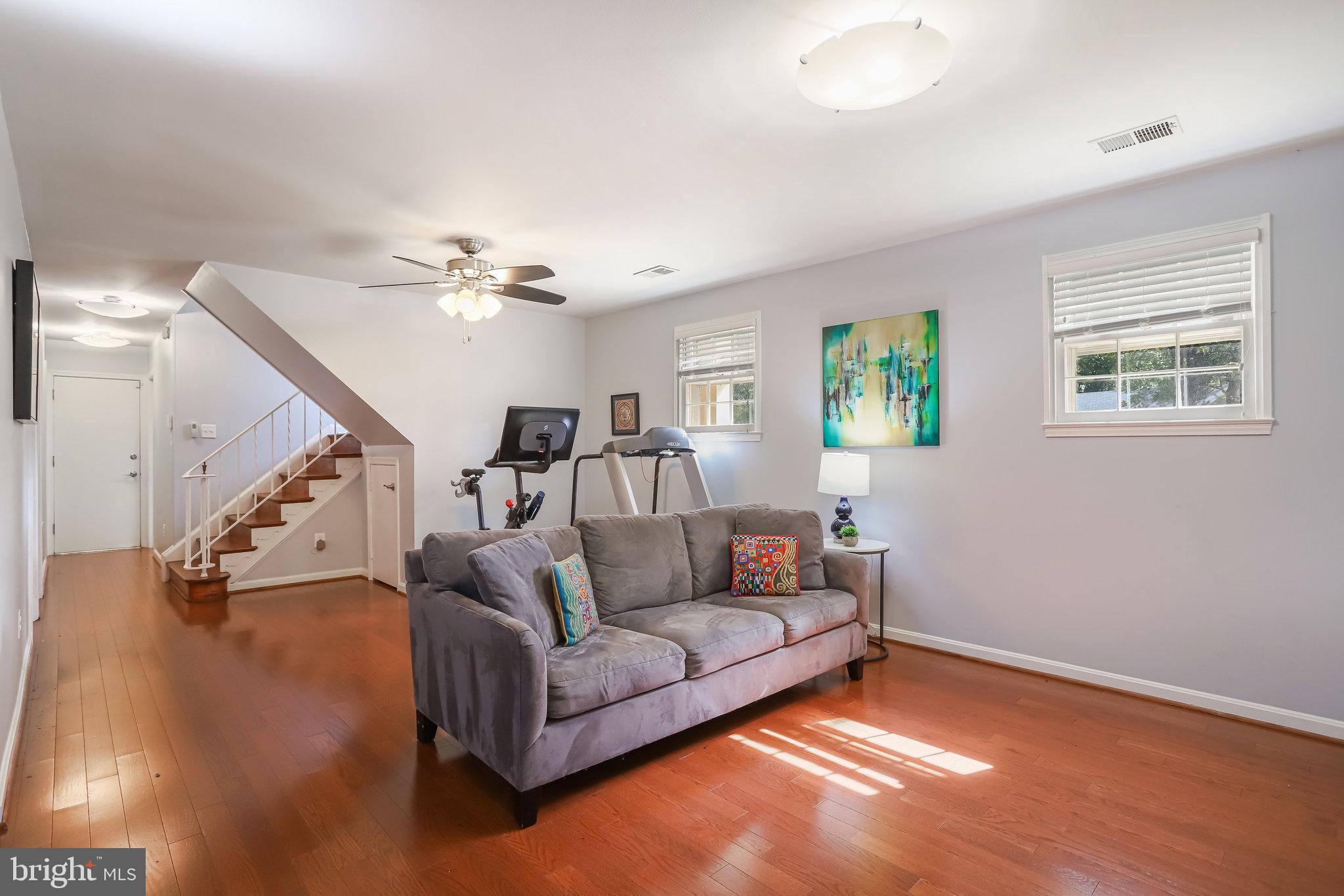 HAMLET - Residential