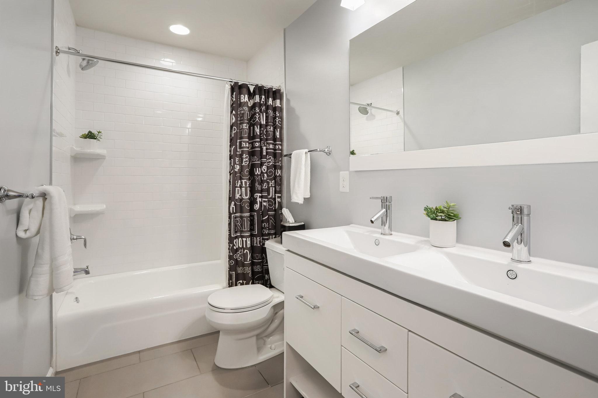 HAMLET - Residential