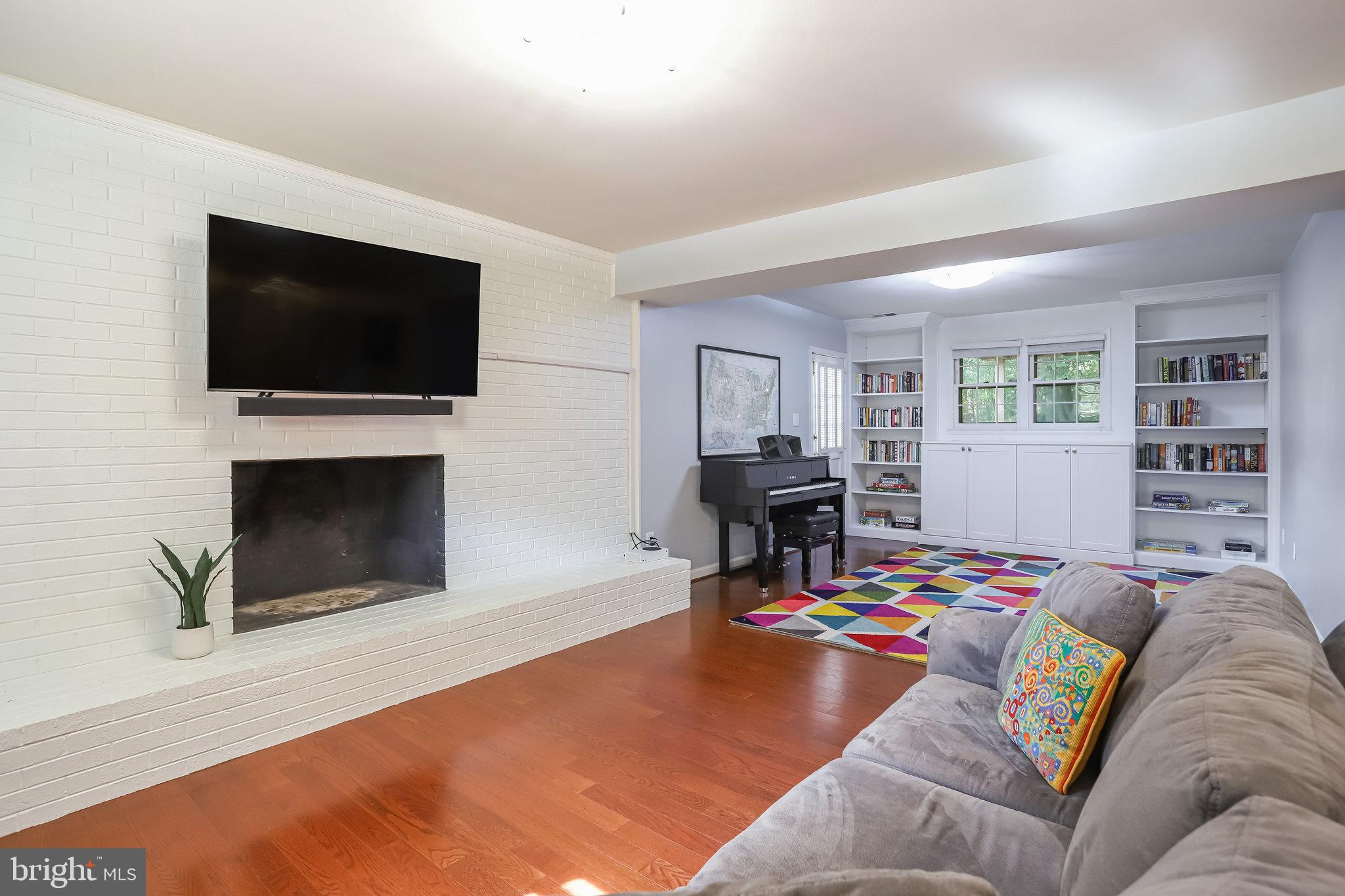 HAMLET - Residential