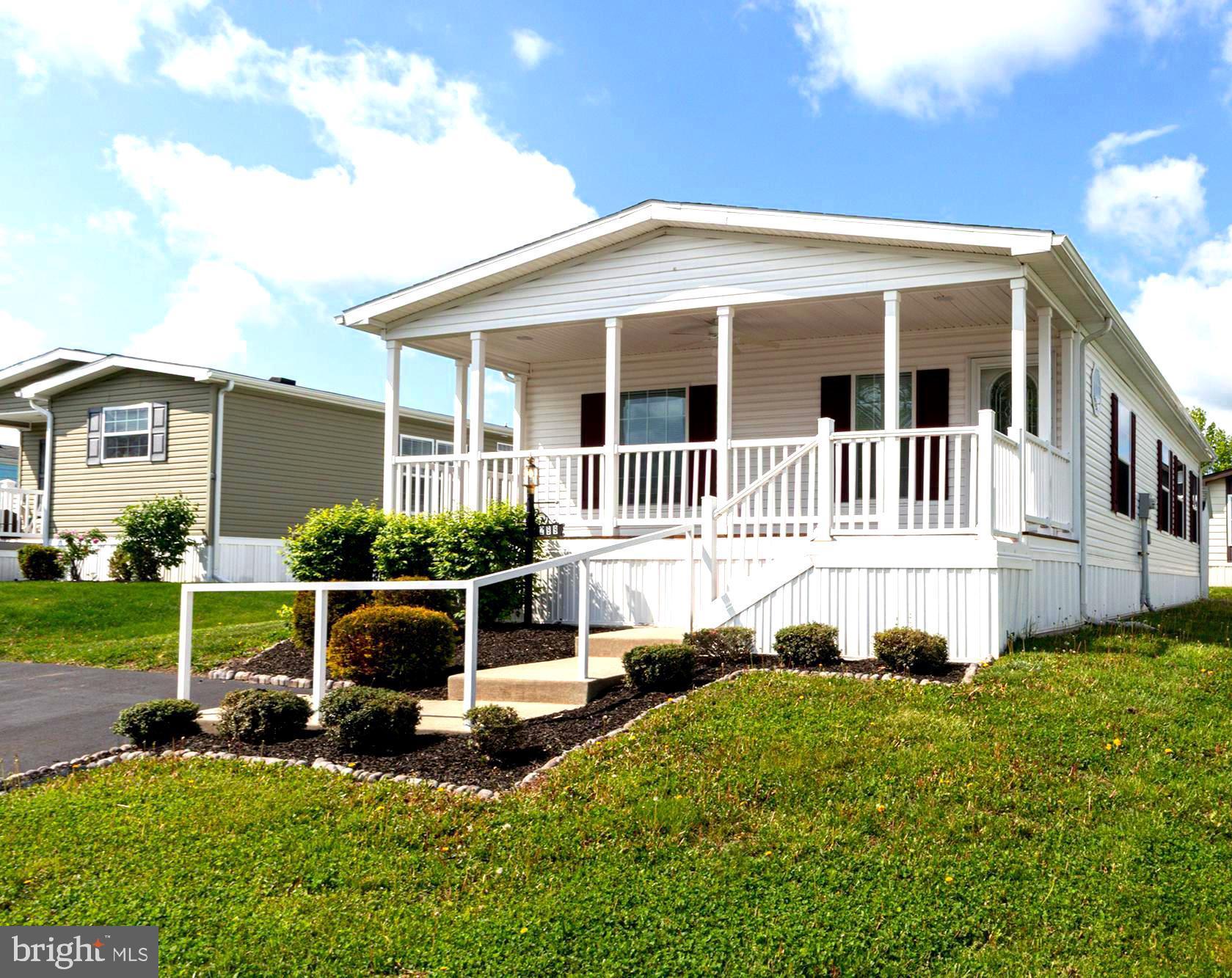 NESHAMINY FALLS - Residential