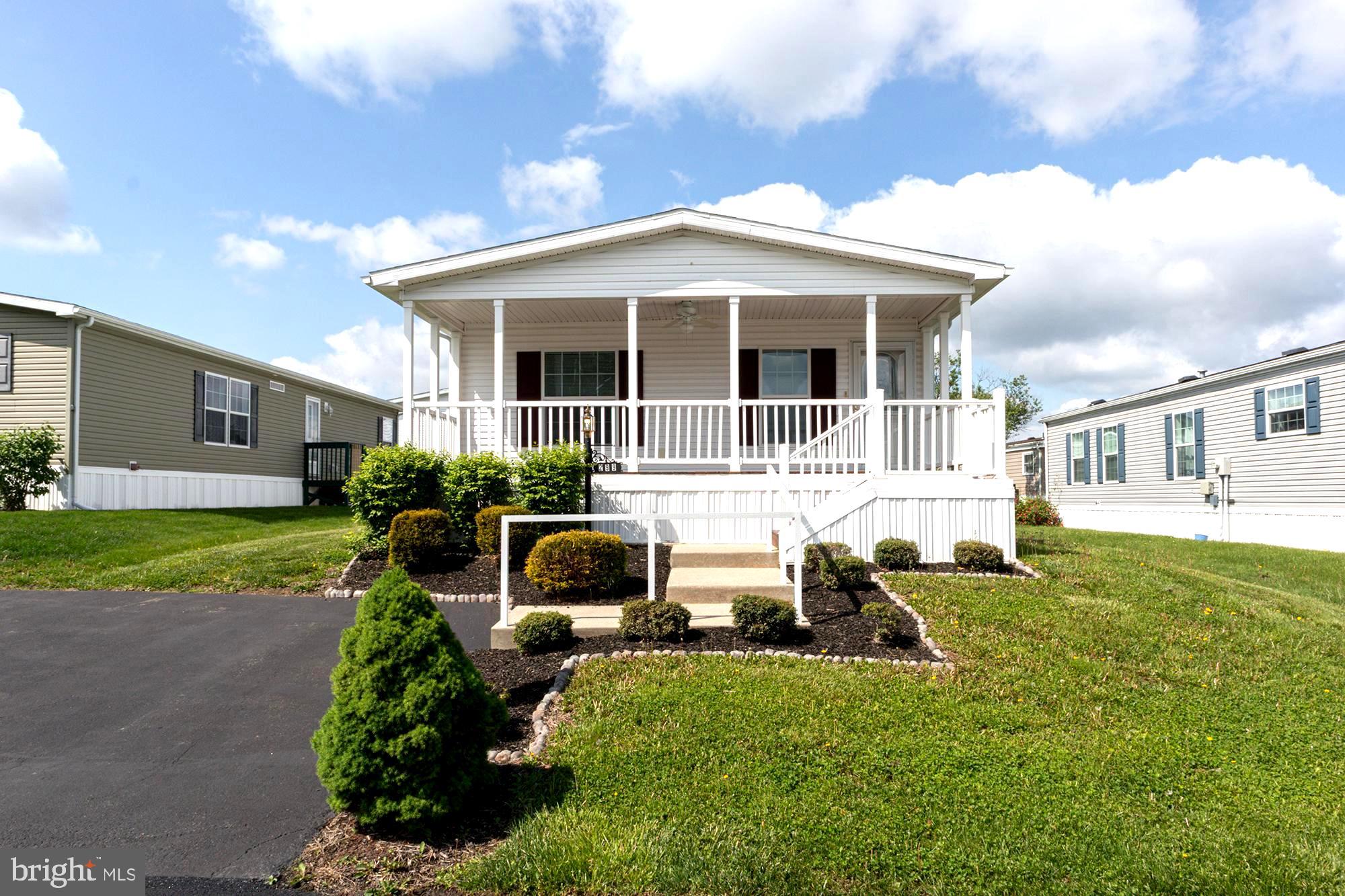 NESHAMINY FALLS - Residential