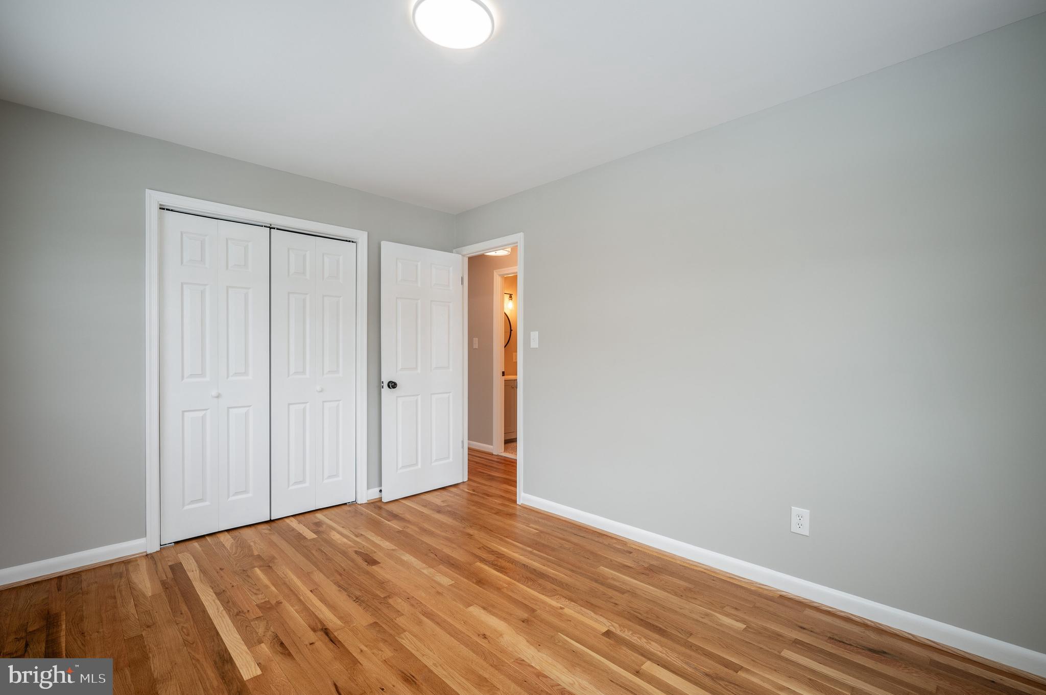 RIVERSIDE ESTATES - Residential