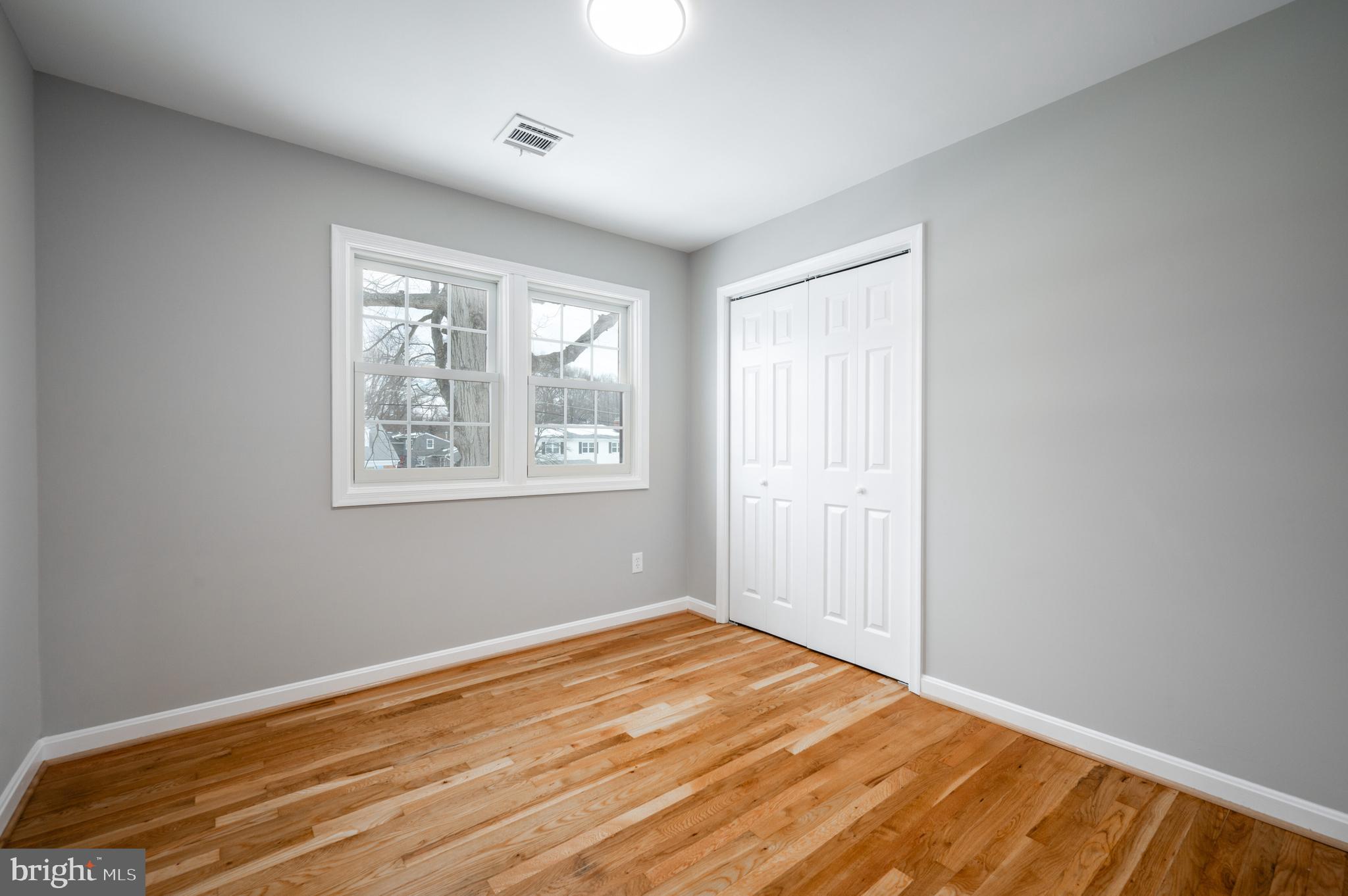 RIVERSIDE ESTATES - Residential